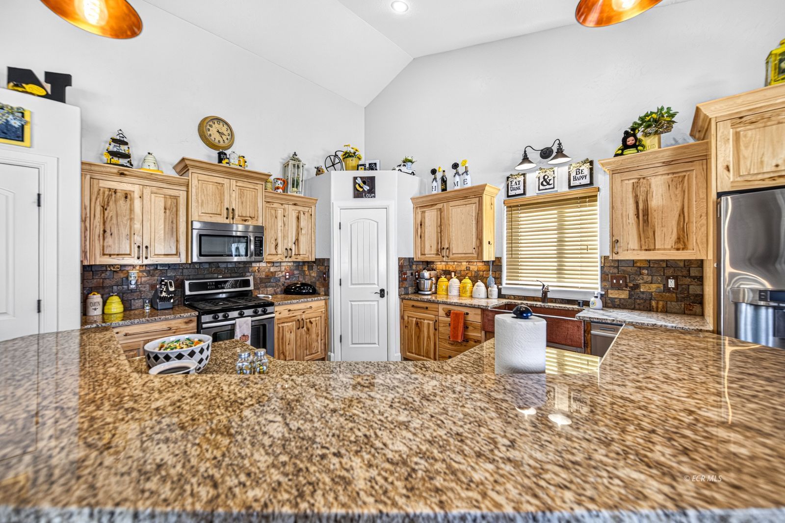 206 Brookwood Drive Property Photo 11