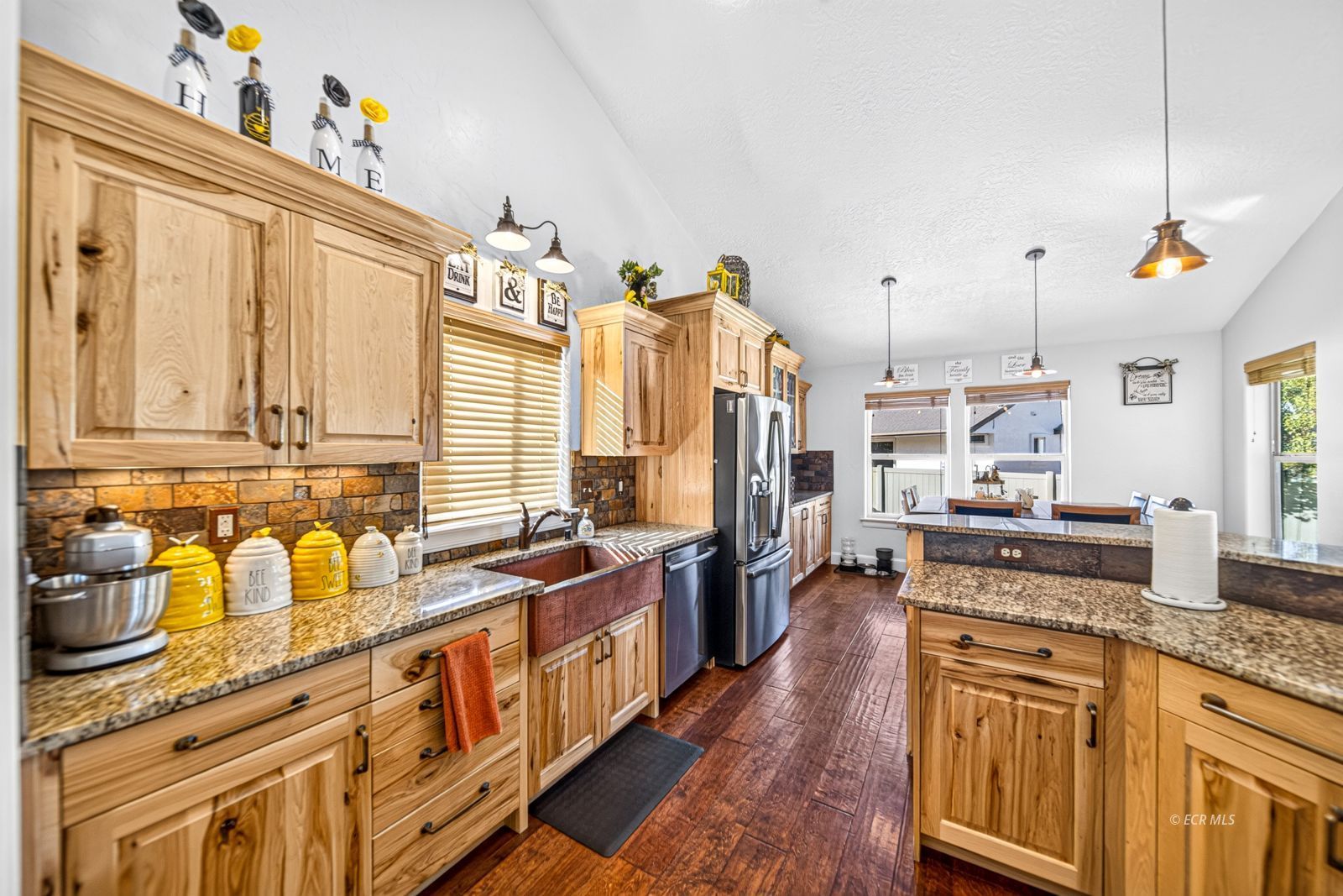 206 Brookwood Drive Property Photo 13