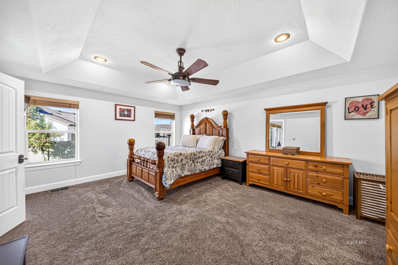 206 Brookwood Drive Property Photo 15