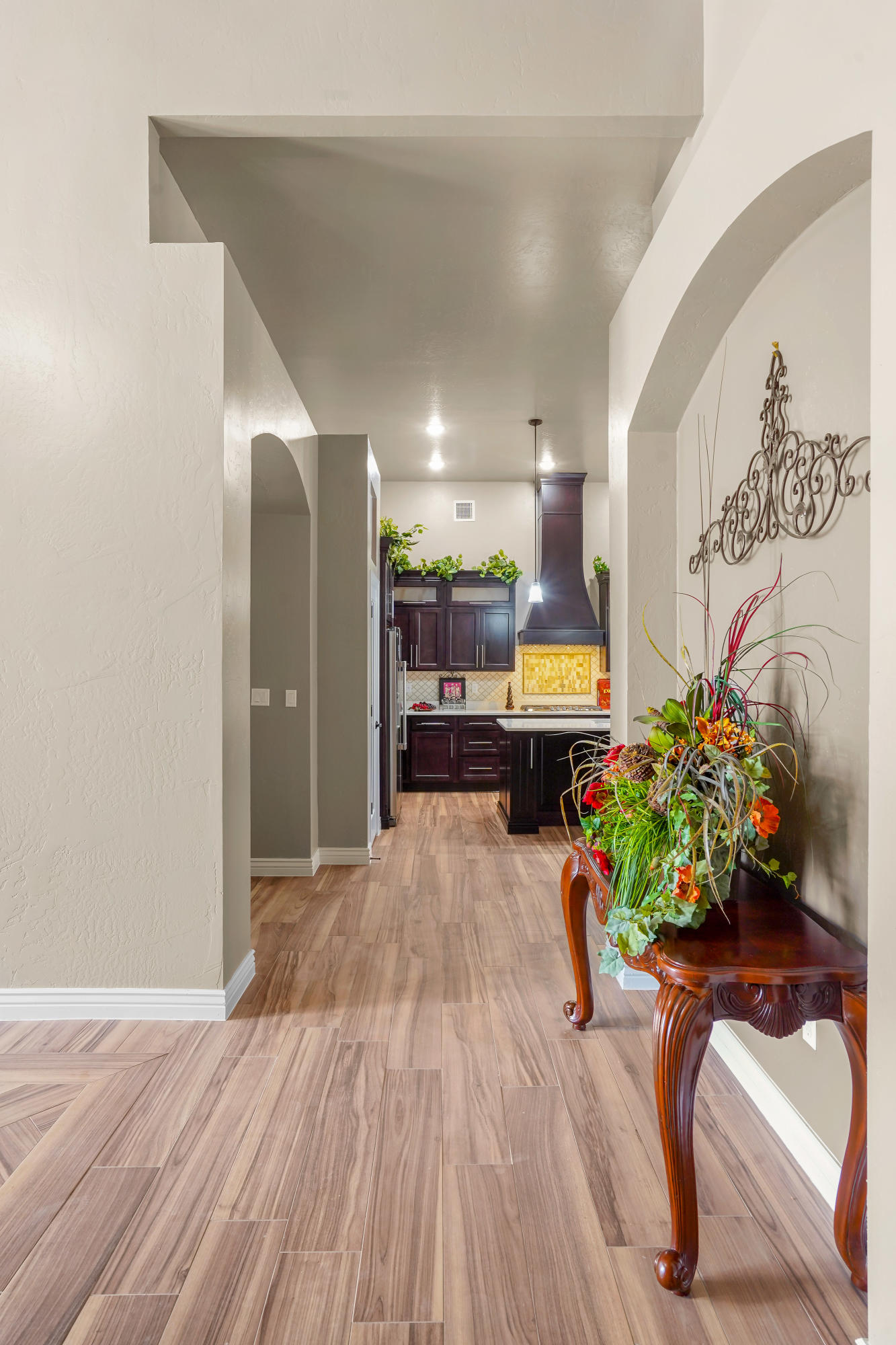 2425 Cesar Cordova Place Property Photo 8