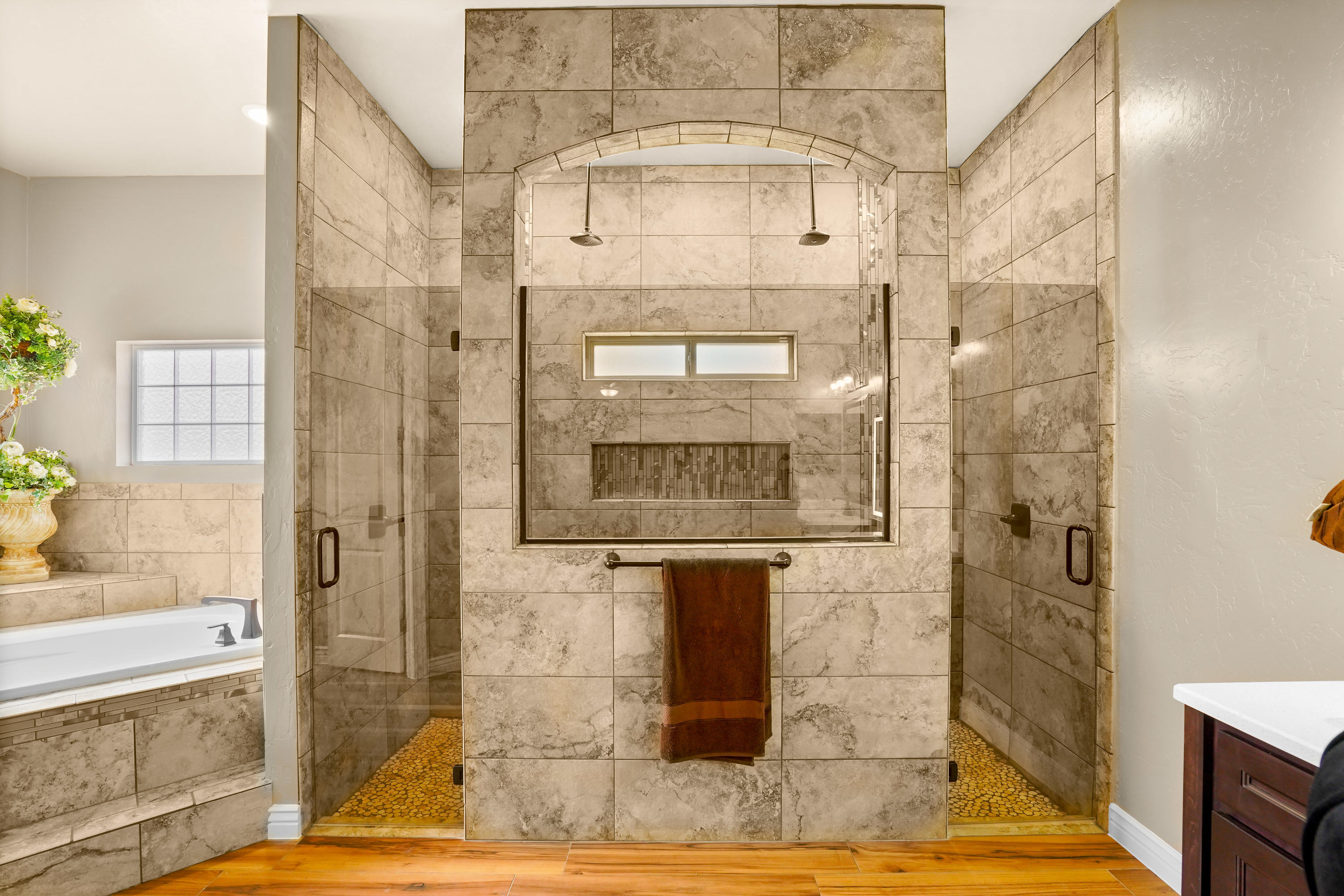 2425 Cesar Cordova Place Property Photo 43