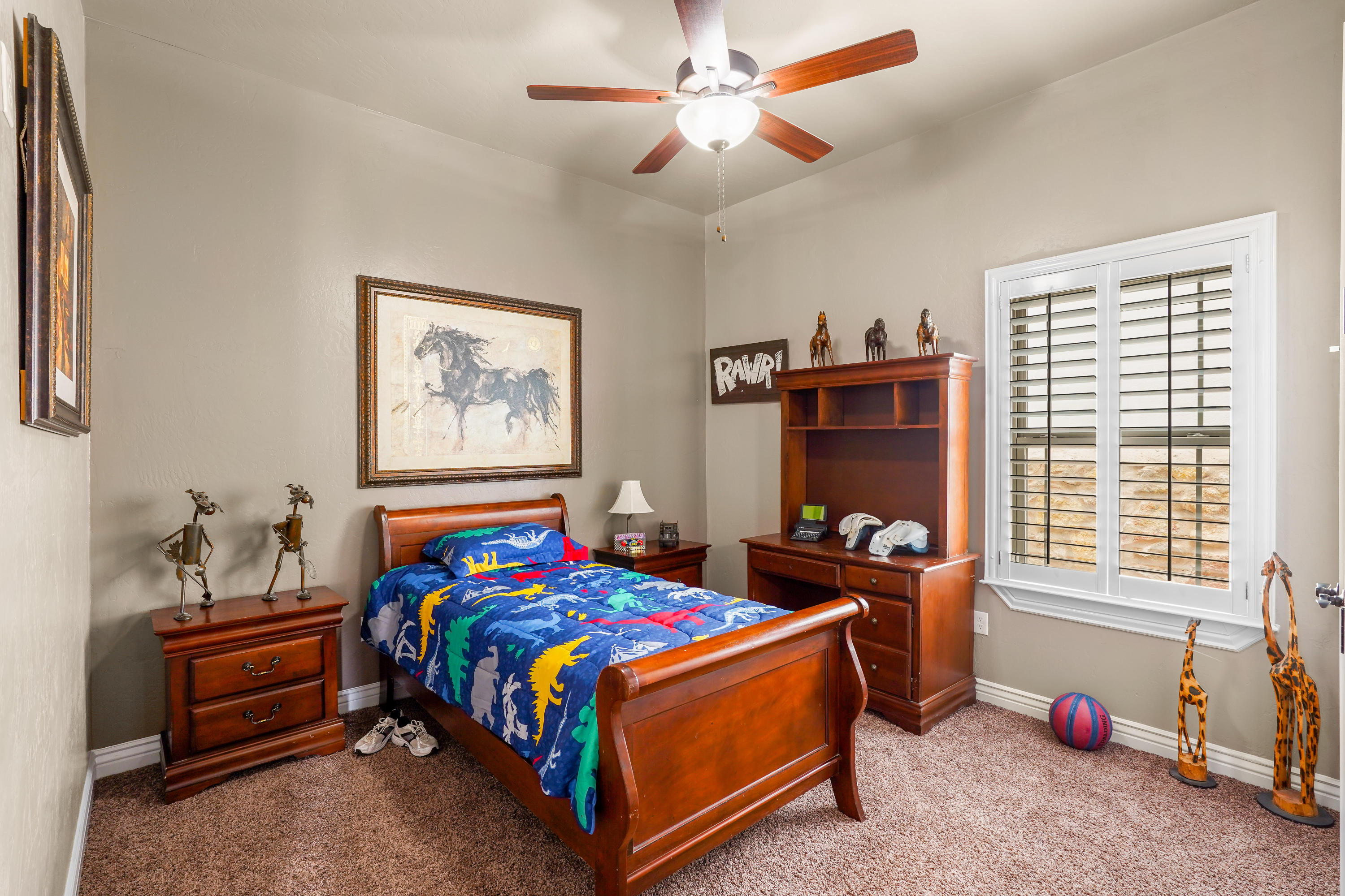 2425 Cesar Cordova Place Property Photo 55