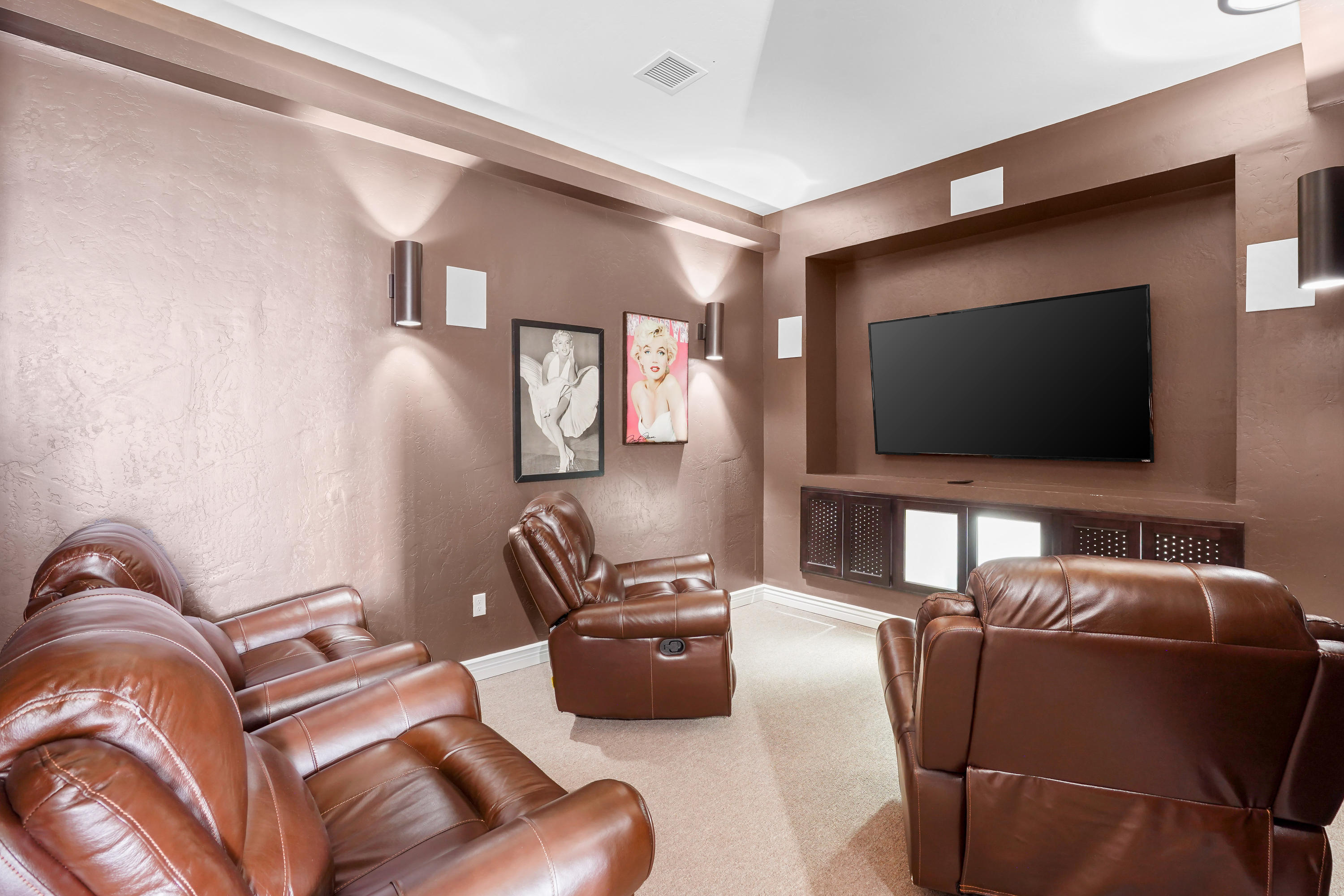 2425 Cesar Cordova Place Property Photo 58