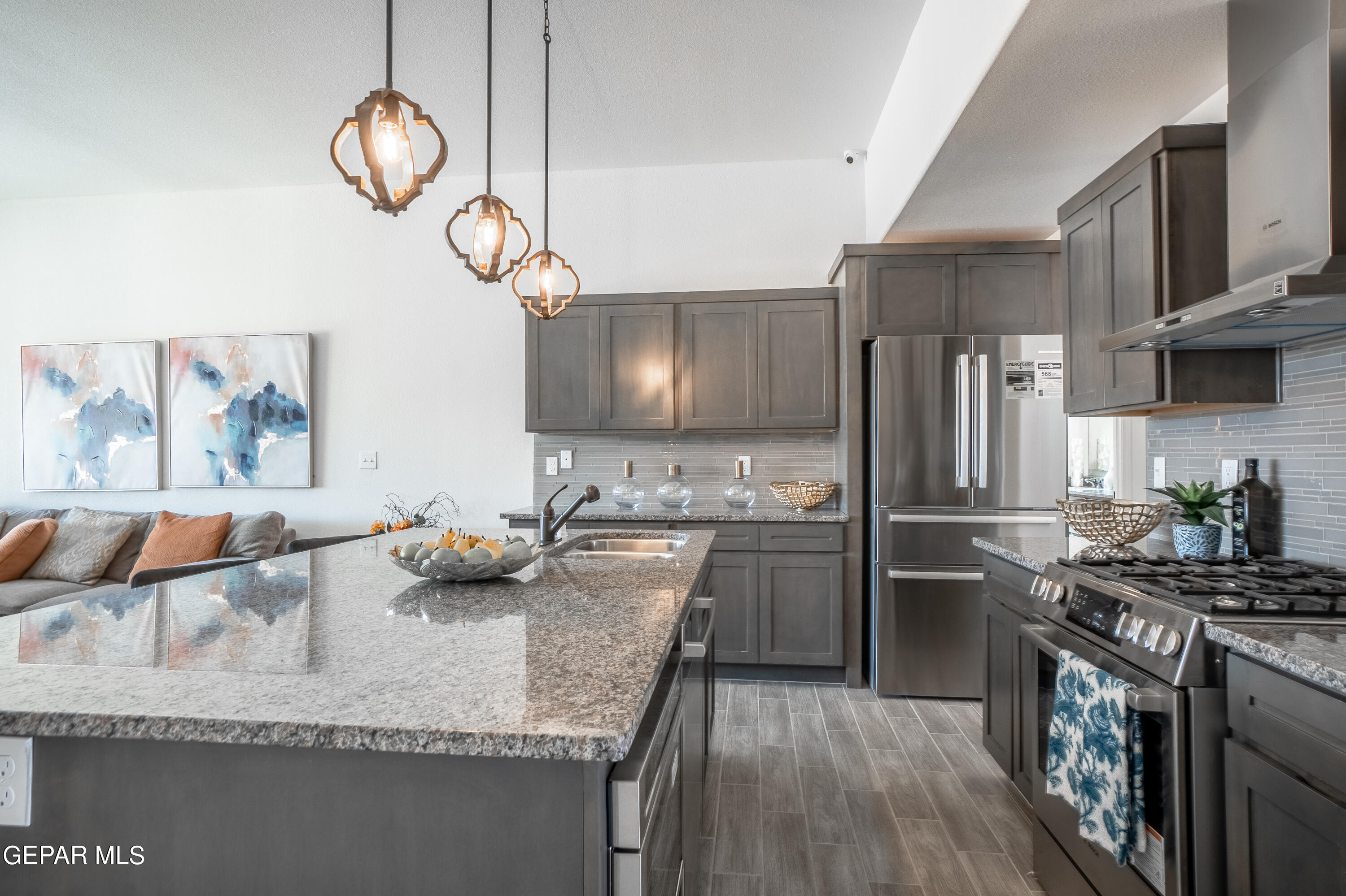 14624 Pebble Hills Boulevard Property Photo 38