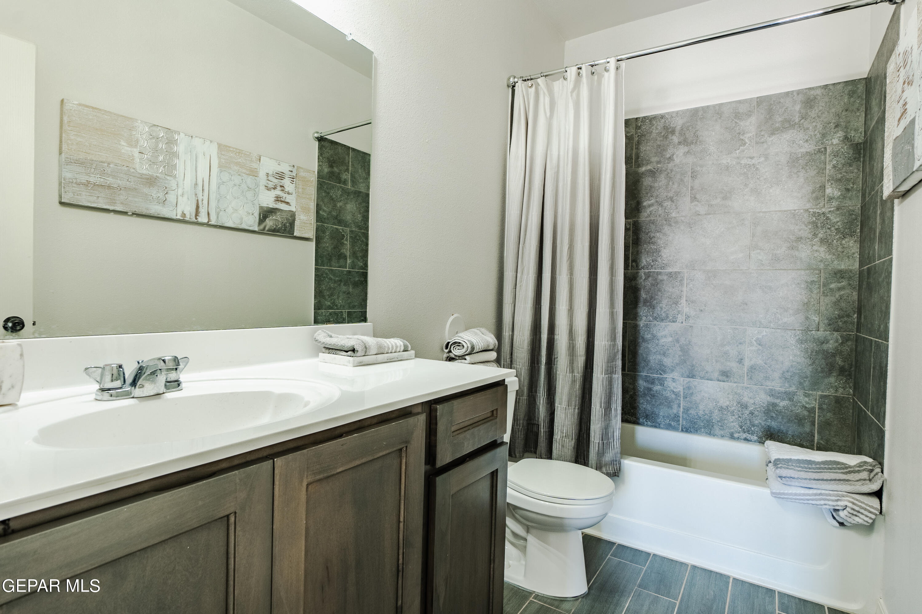 277 Ulshaw Street Property Photo 42