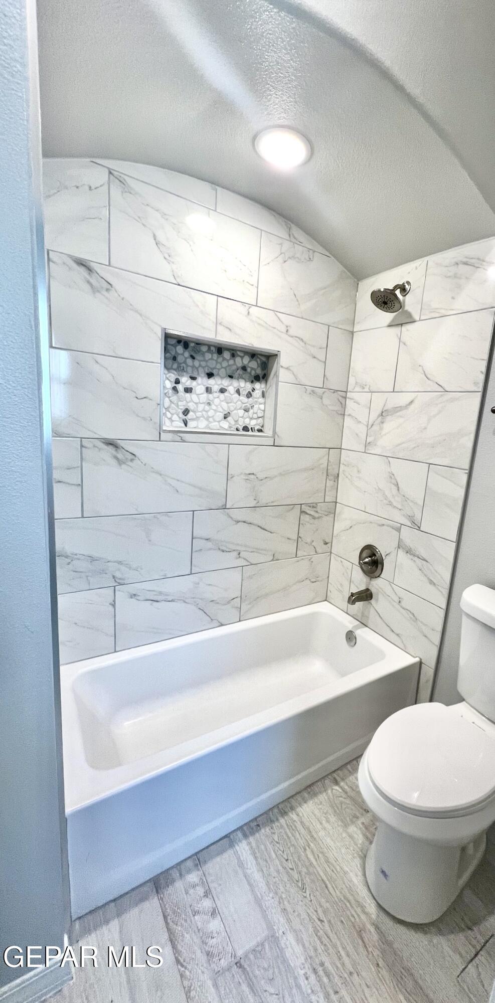 12781 Viendo Norte Property Photo 14