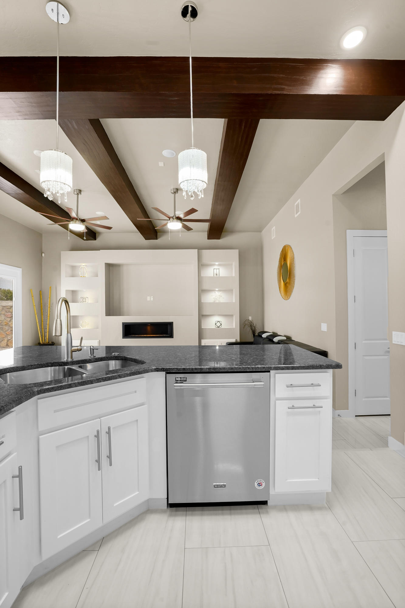 2429 Cesar Cordova Place Property Photo 22