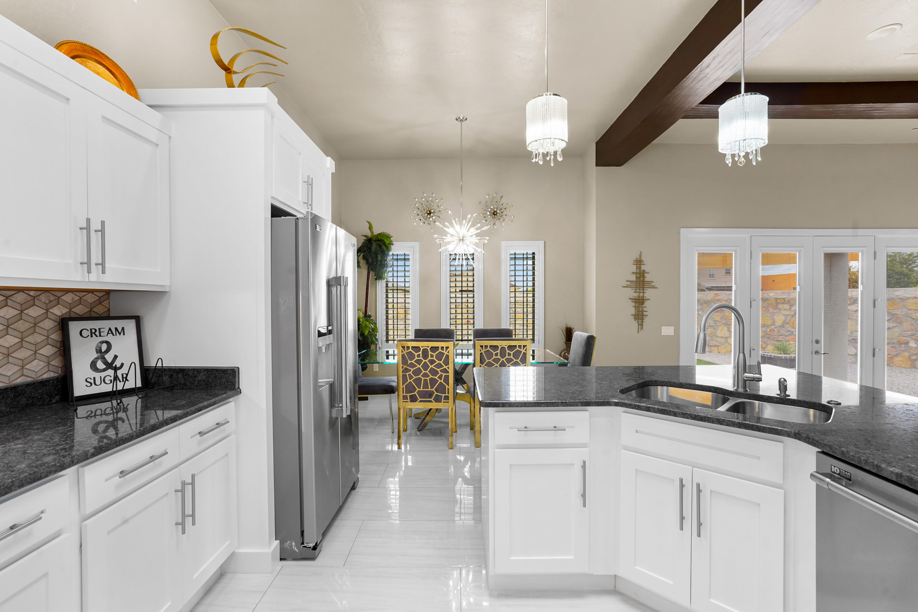 2429 Cesar Cordova Place Property Photo 23