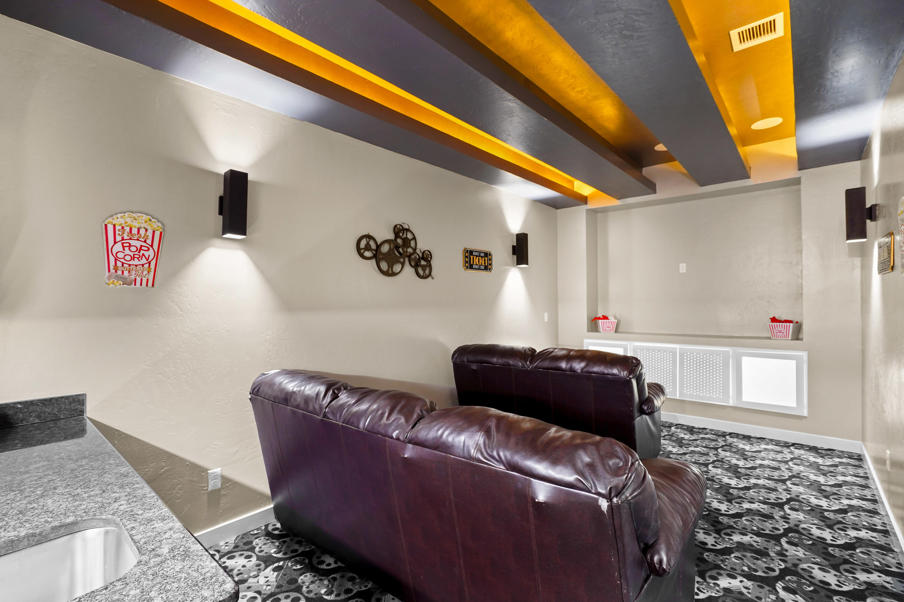 2429 Cesar Cordova Place Property Photo 29