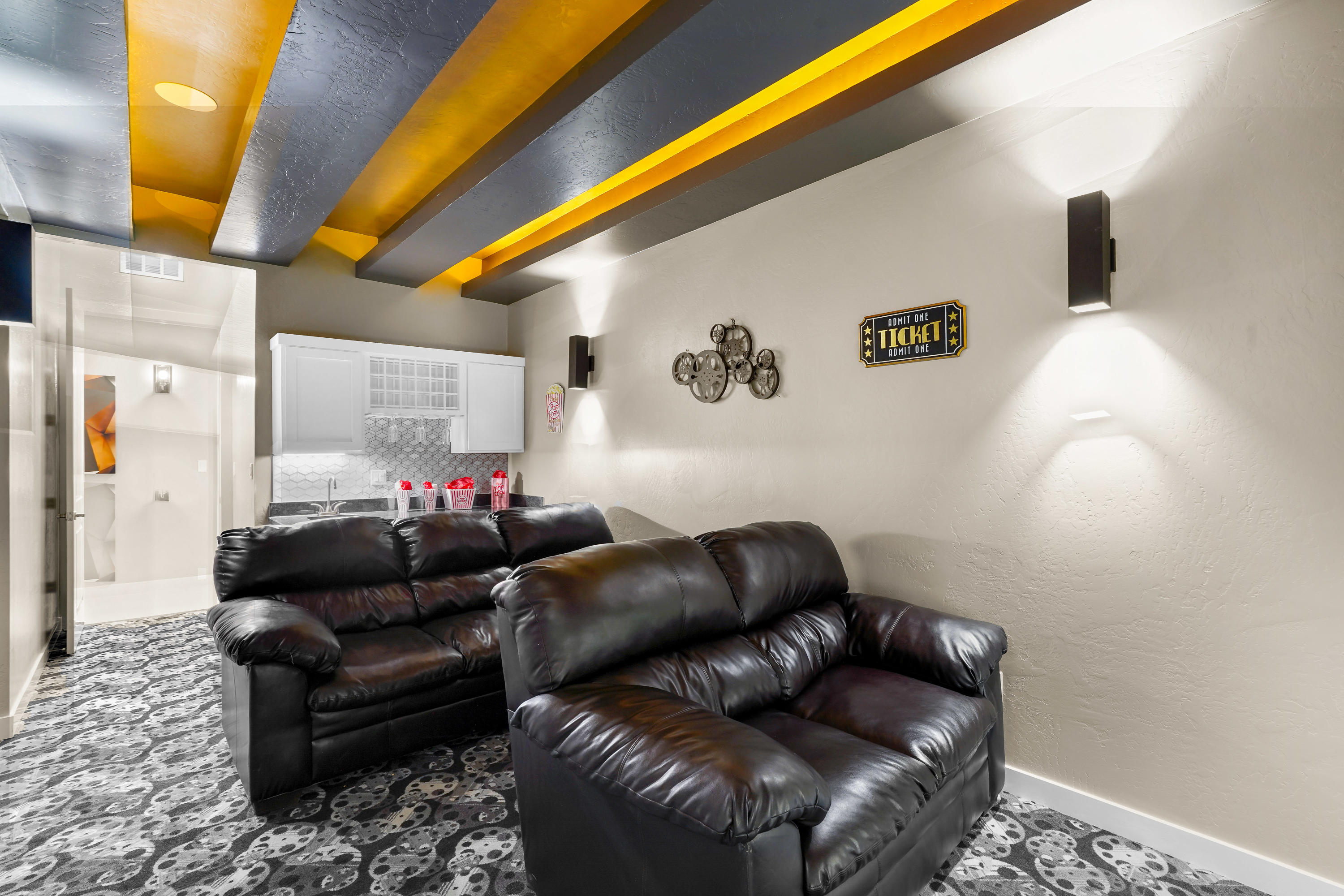 2429 Cesar Cordova Place Property Photo 31
