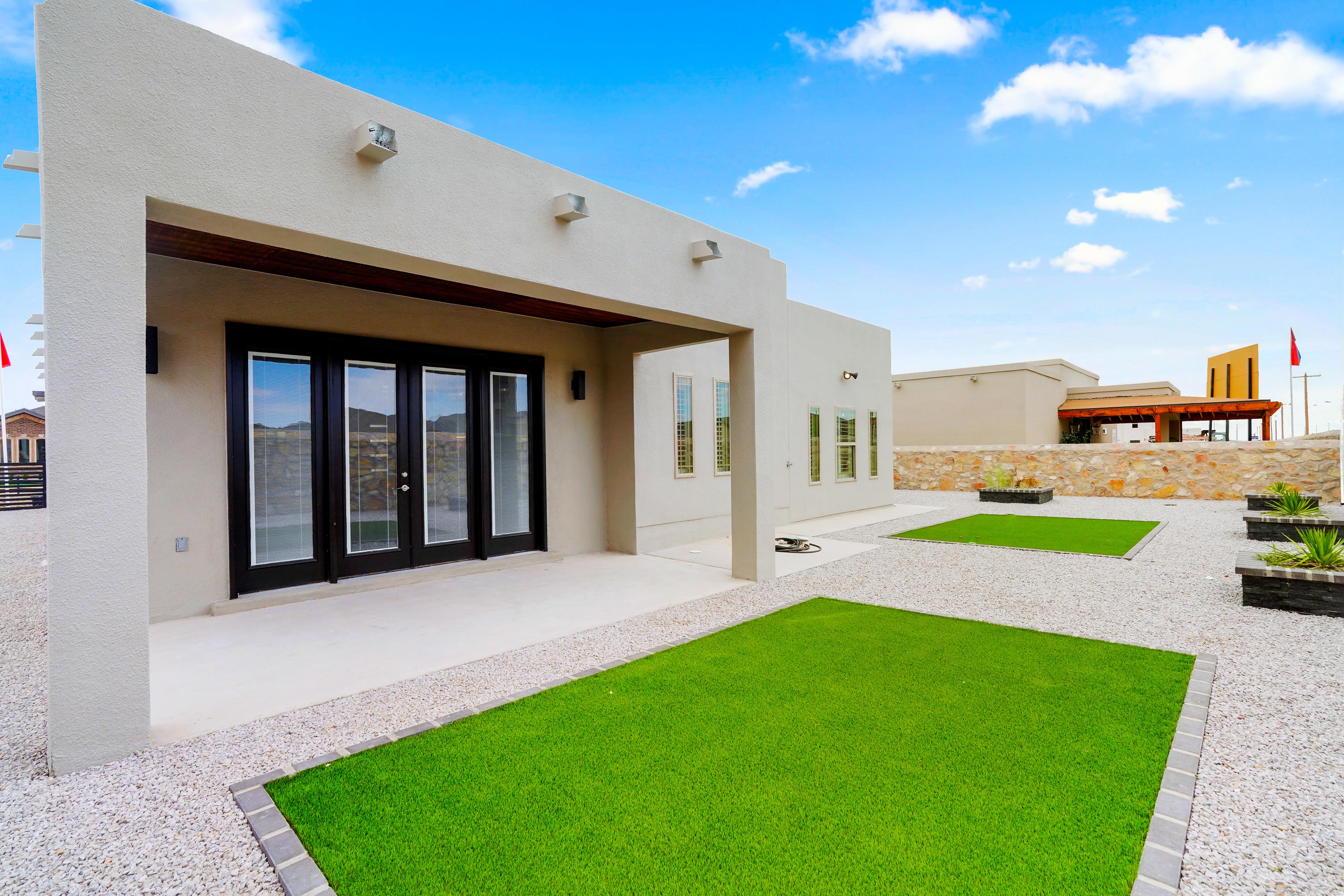 2429 Cesar Cordova Place Property Photo 54