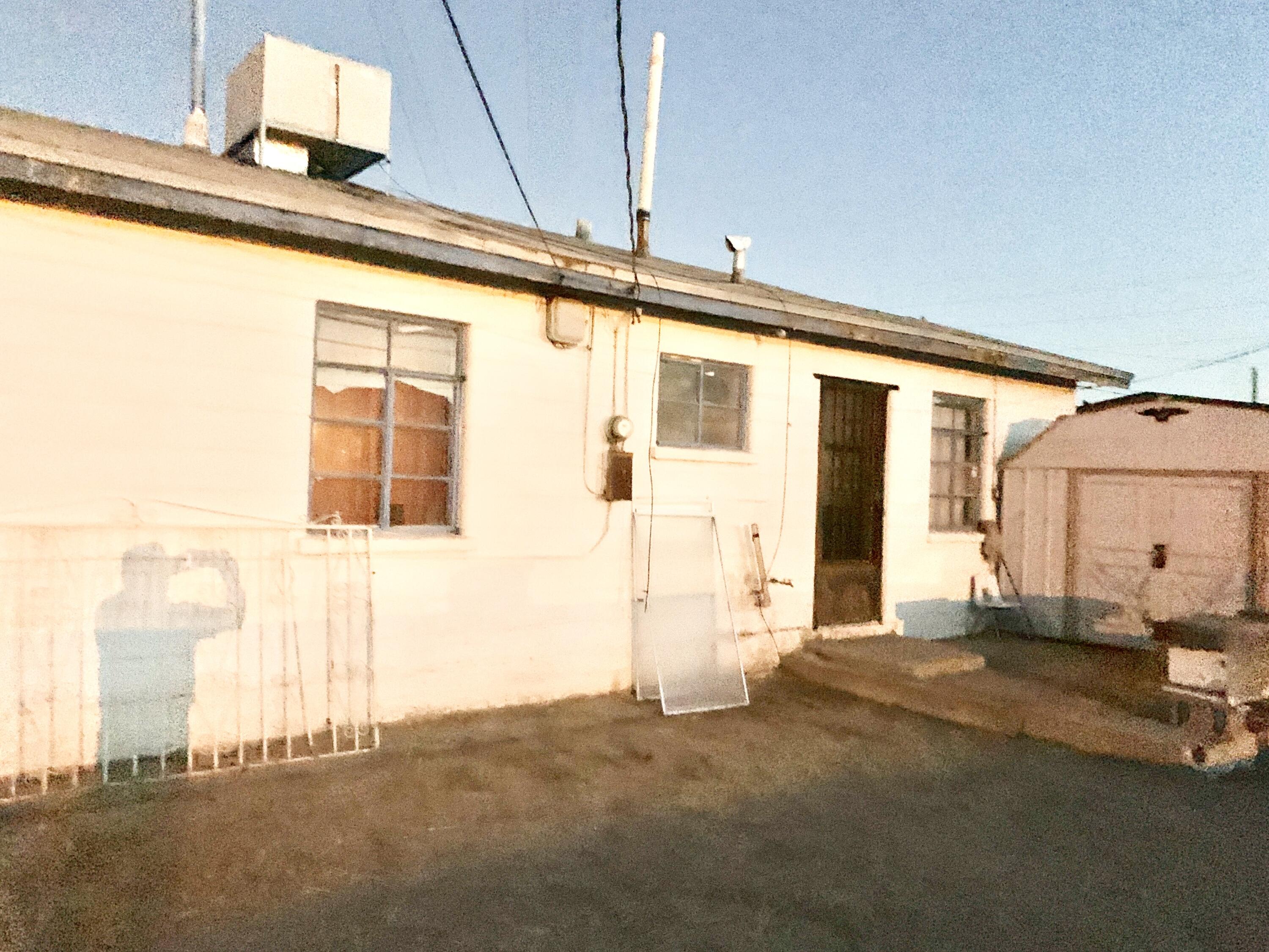 1109 Del Monte Street Property Photo 5