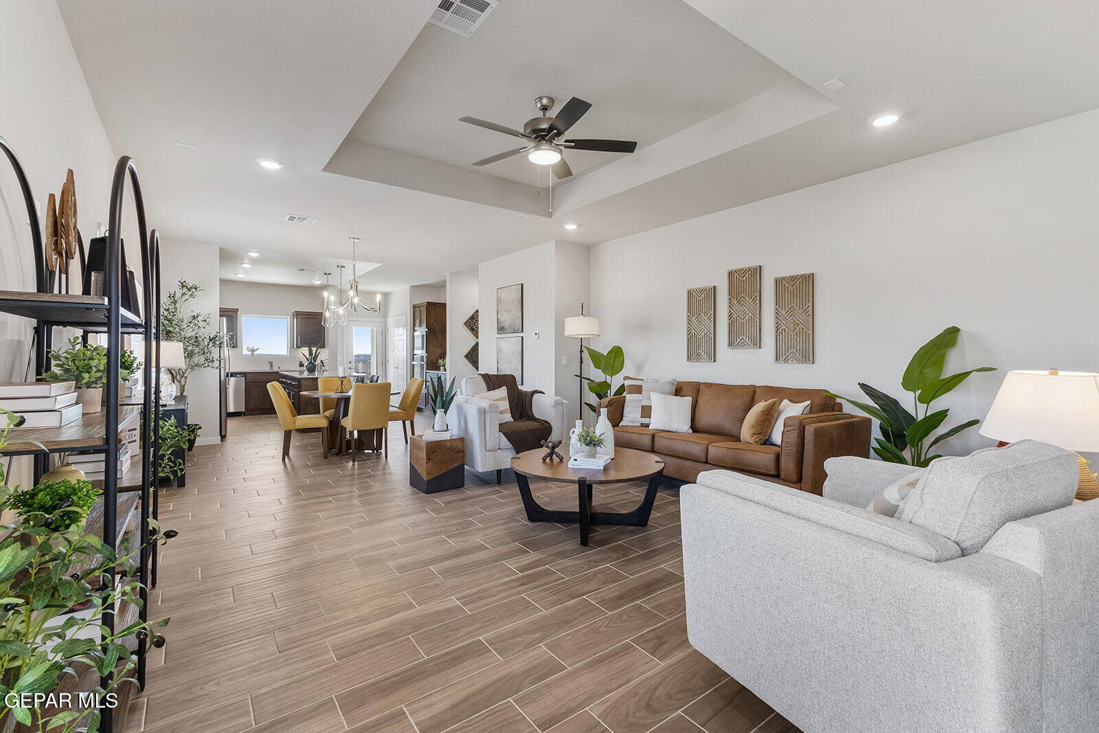 901 Indigo Sky Street Property Photo 8