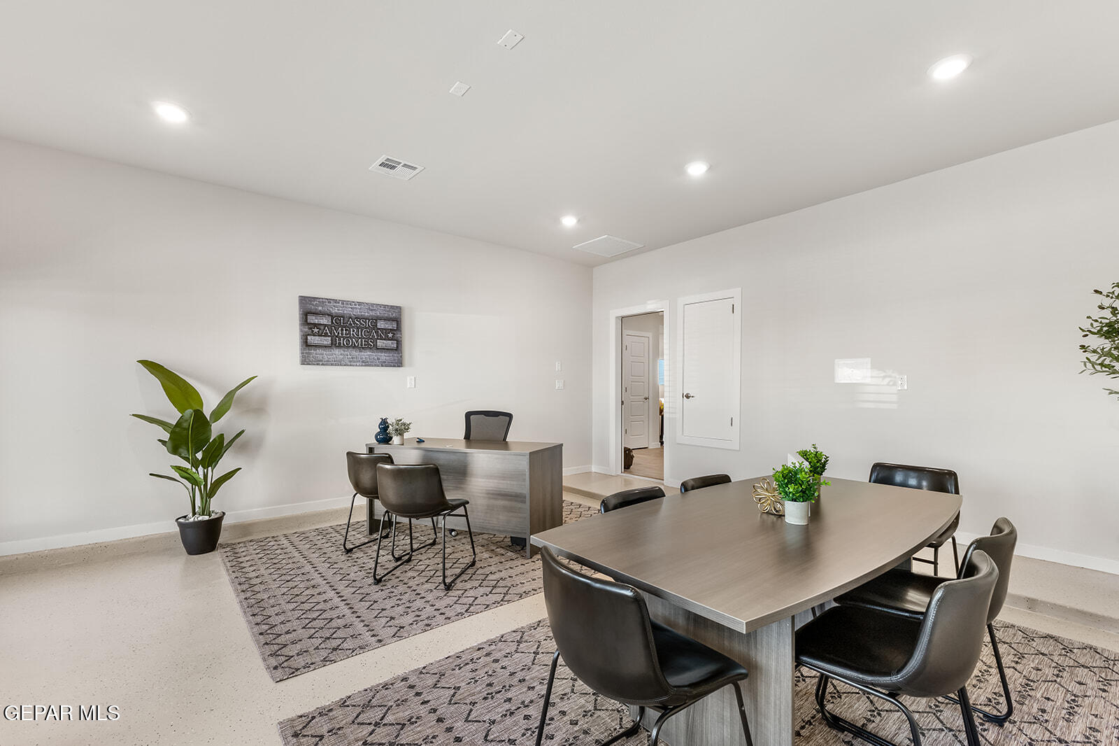 901 Indigo Sky Street Property Photo 12