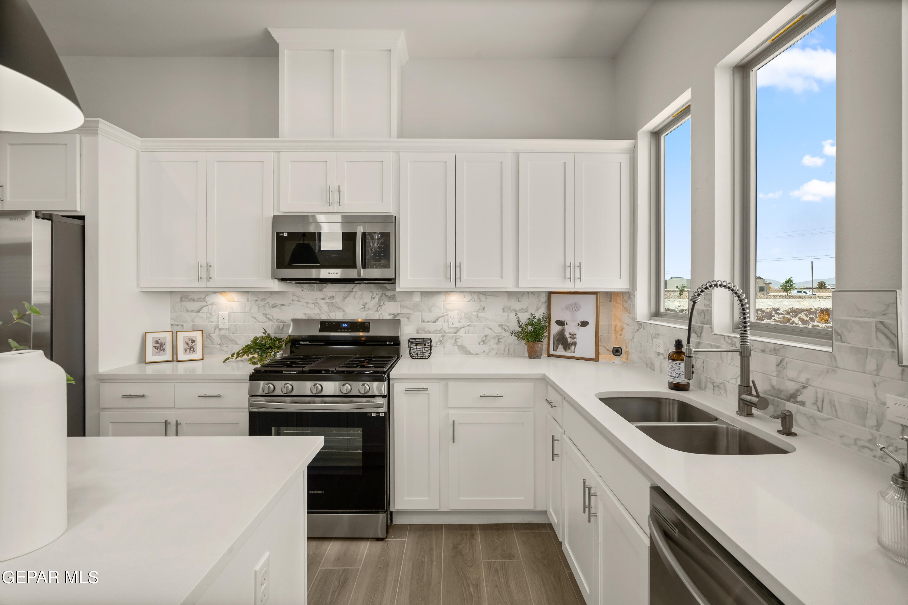 13825 Paseo Bosque Avenue Property Photo 11