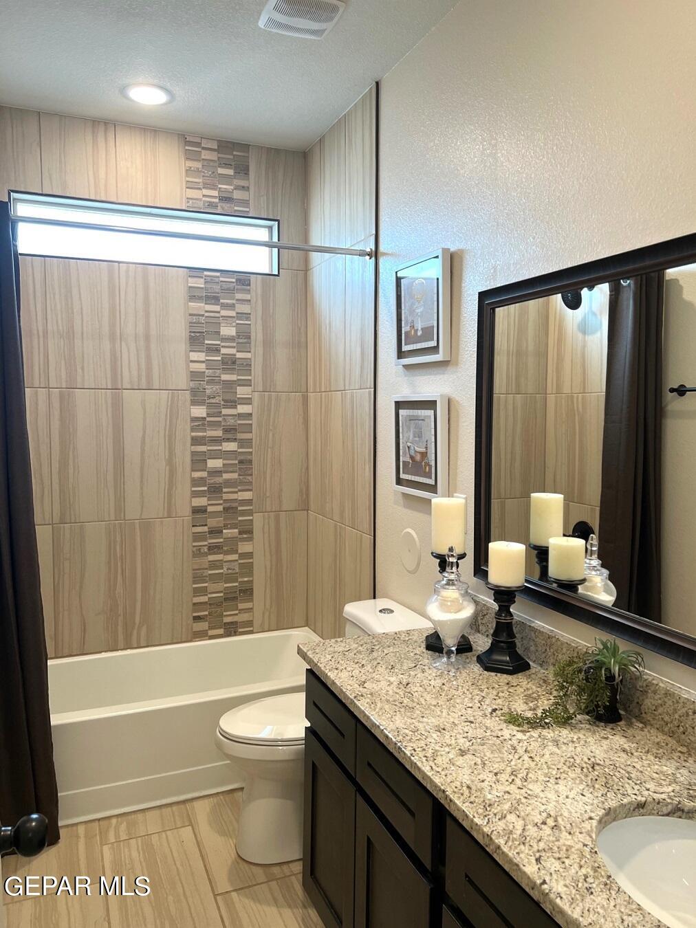 12869 Crystal Downs Court Property Photo 9