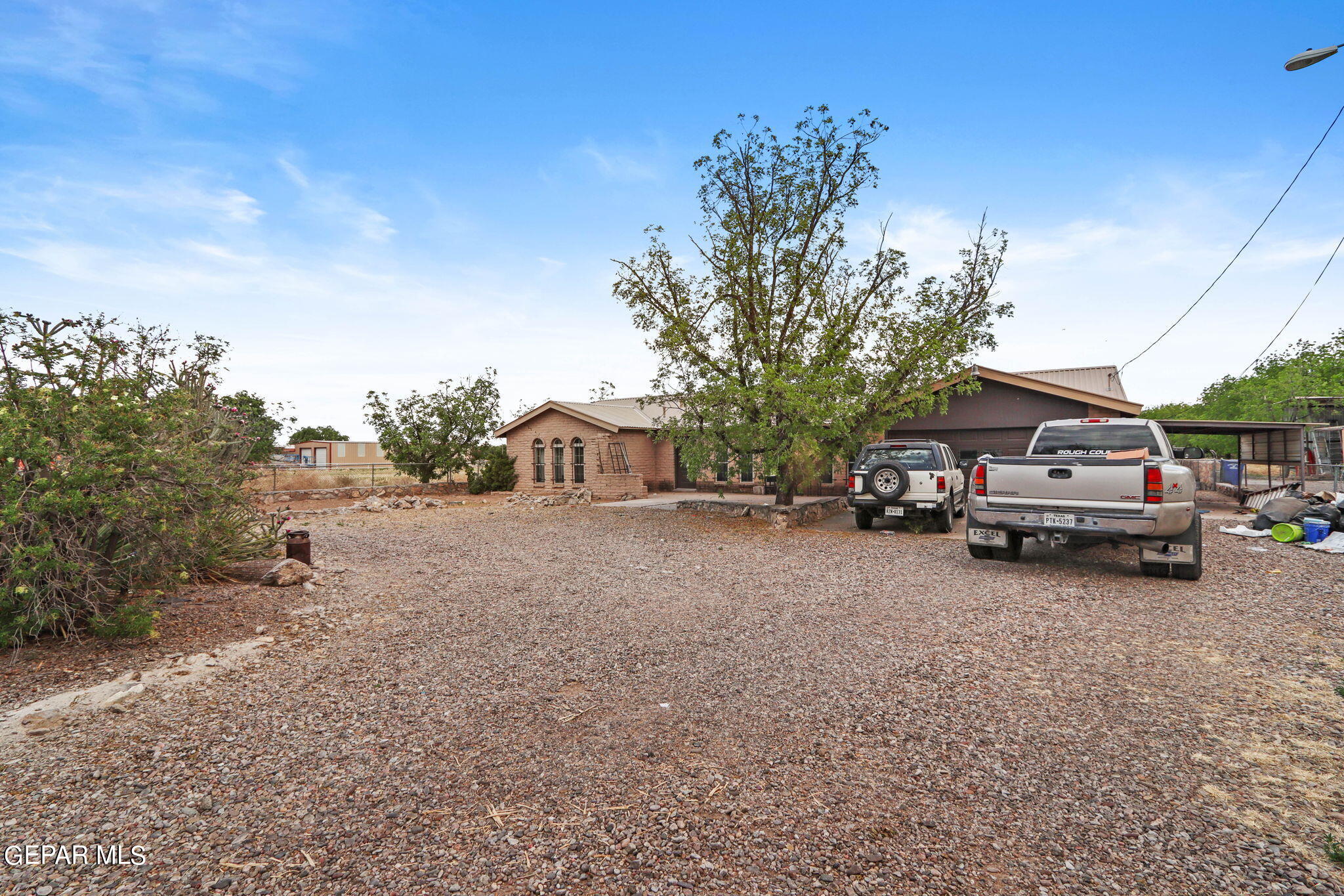 3025/3035 W O'hara Road Property Photo 20