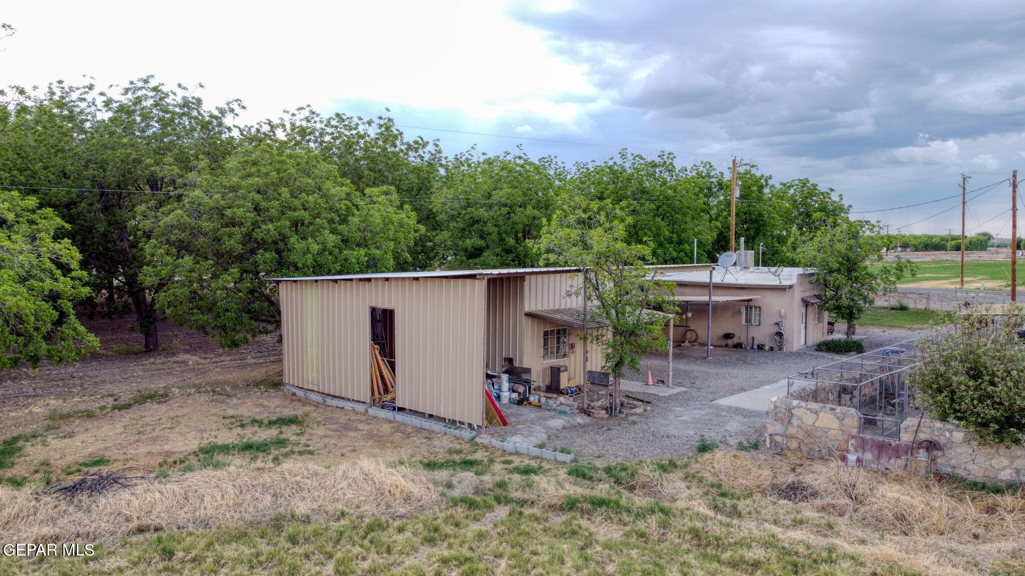 3025/3035 W O'hara Road Property Photo 35