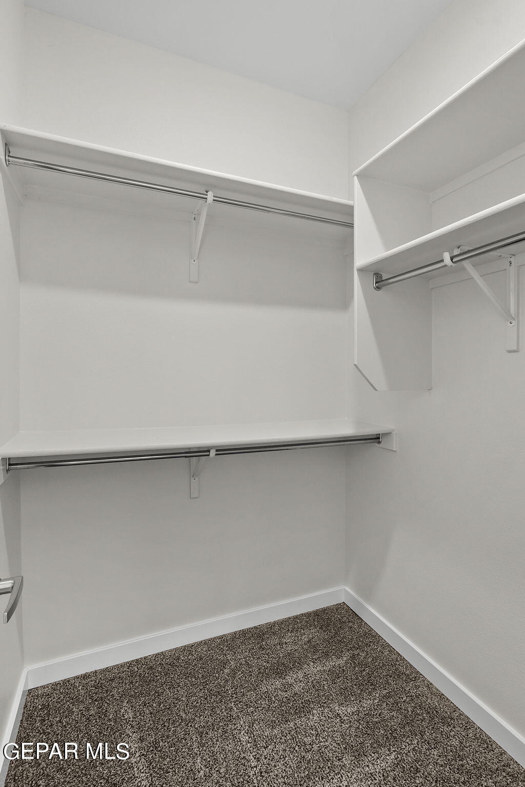 12037 Iron Hollow Street Property Photo 17