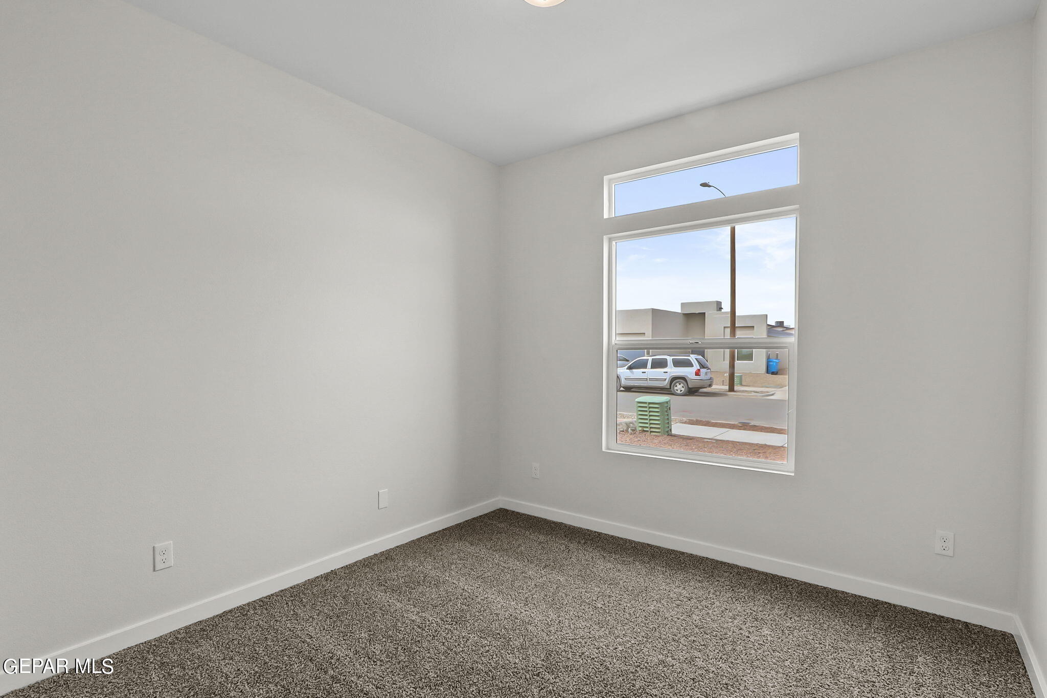 12037 Iron Hollow Street Property Photo 31