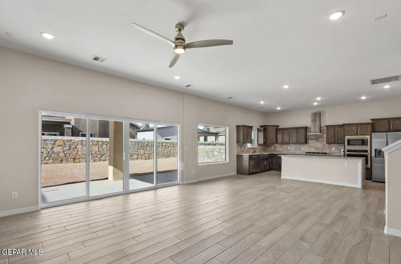 110 Dawson Street Property Photo 6