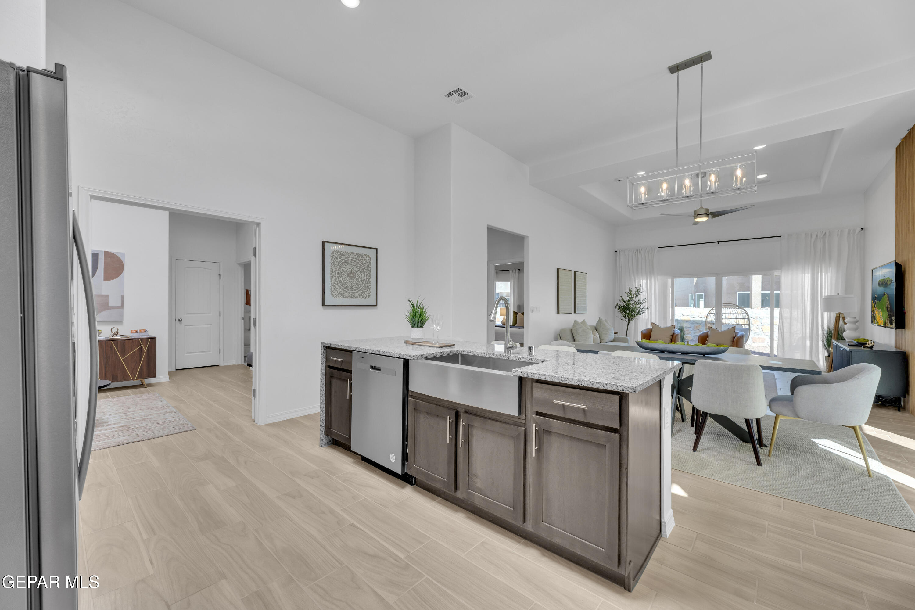 112 Dawson Street Property Photo 3