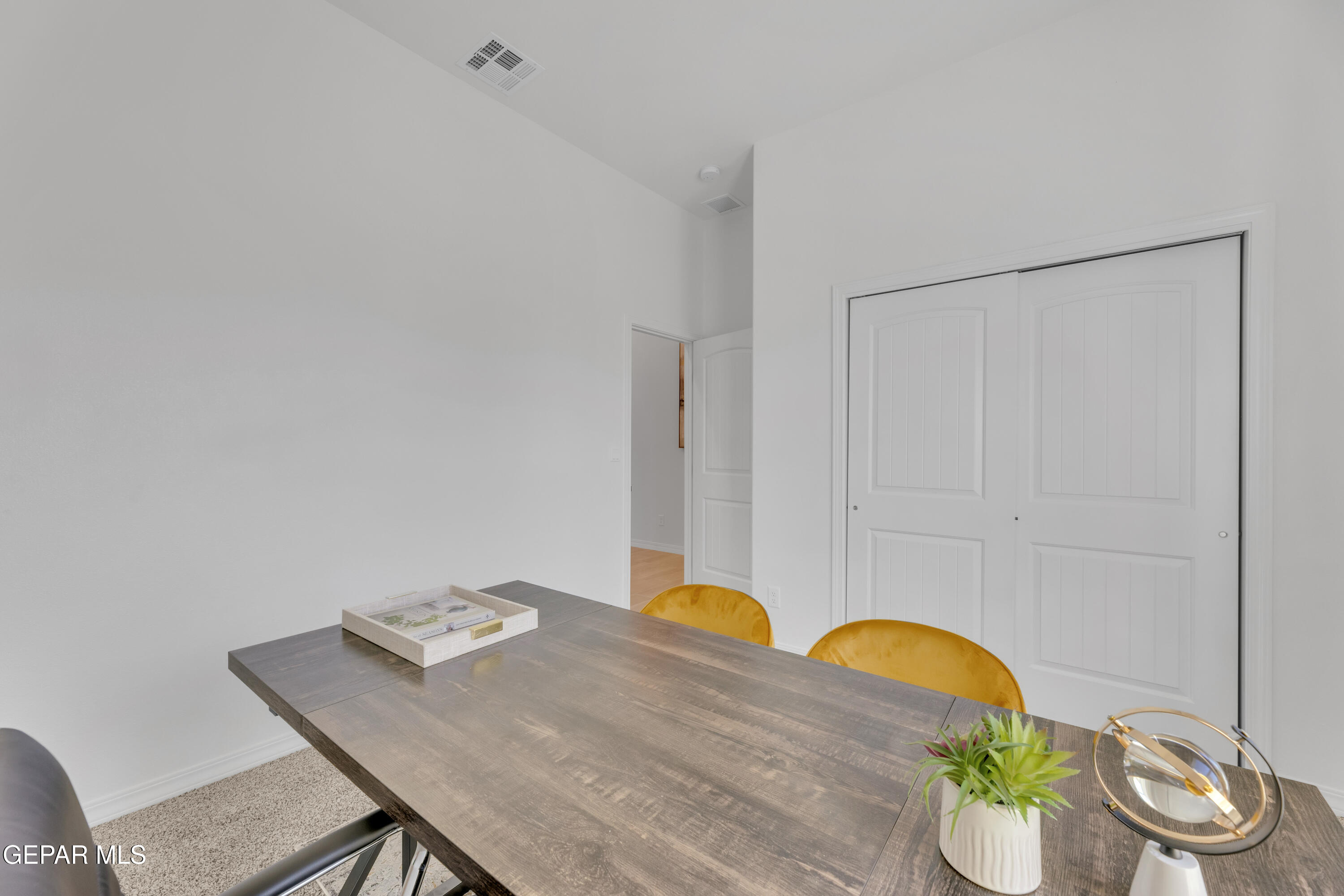 106 Dawson Street Property Photo 11