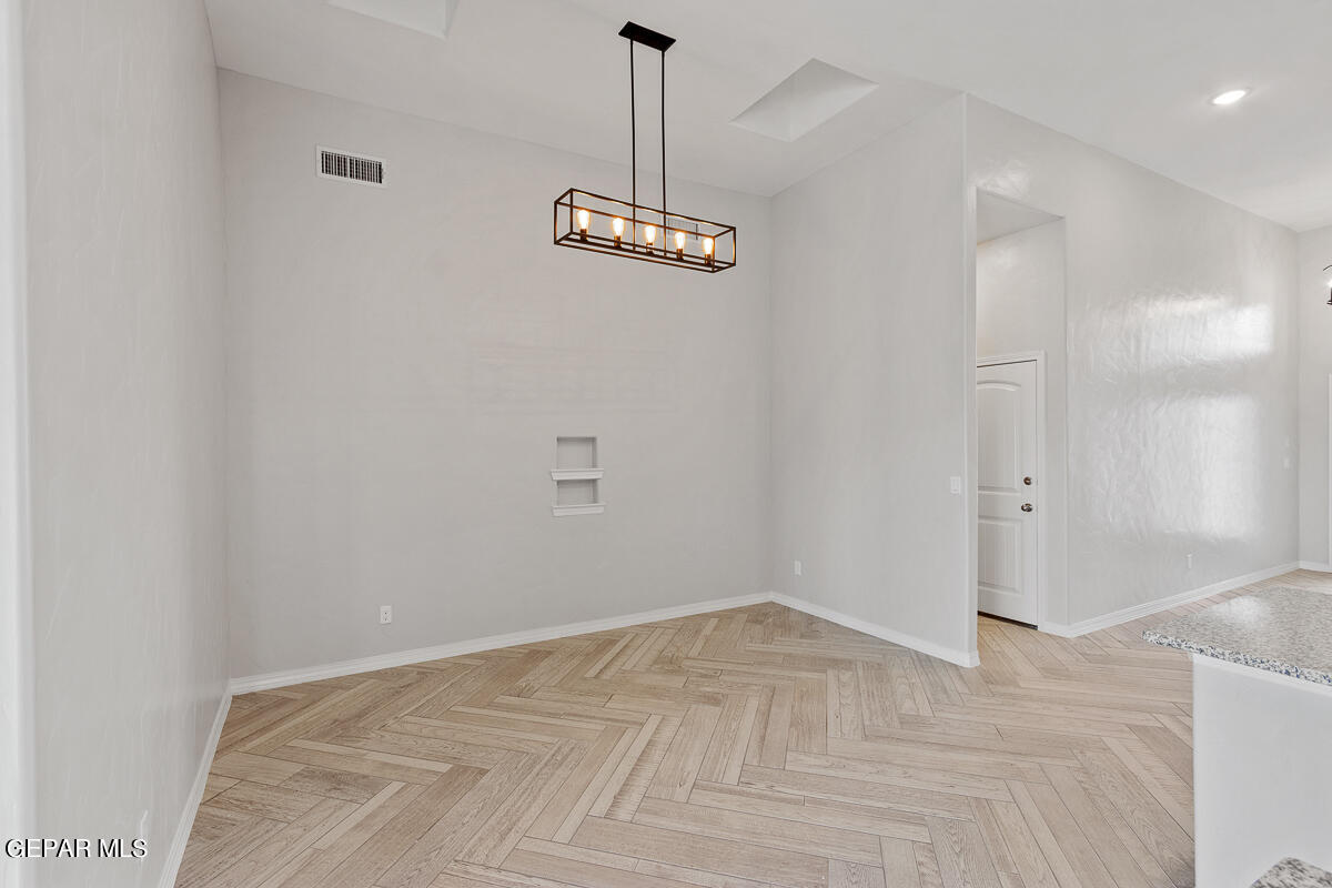 179 White Oaks Trail Property Photo 12