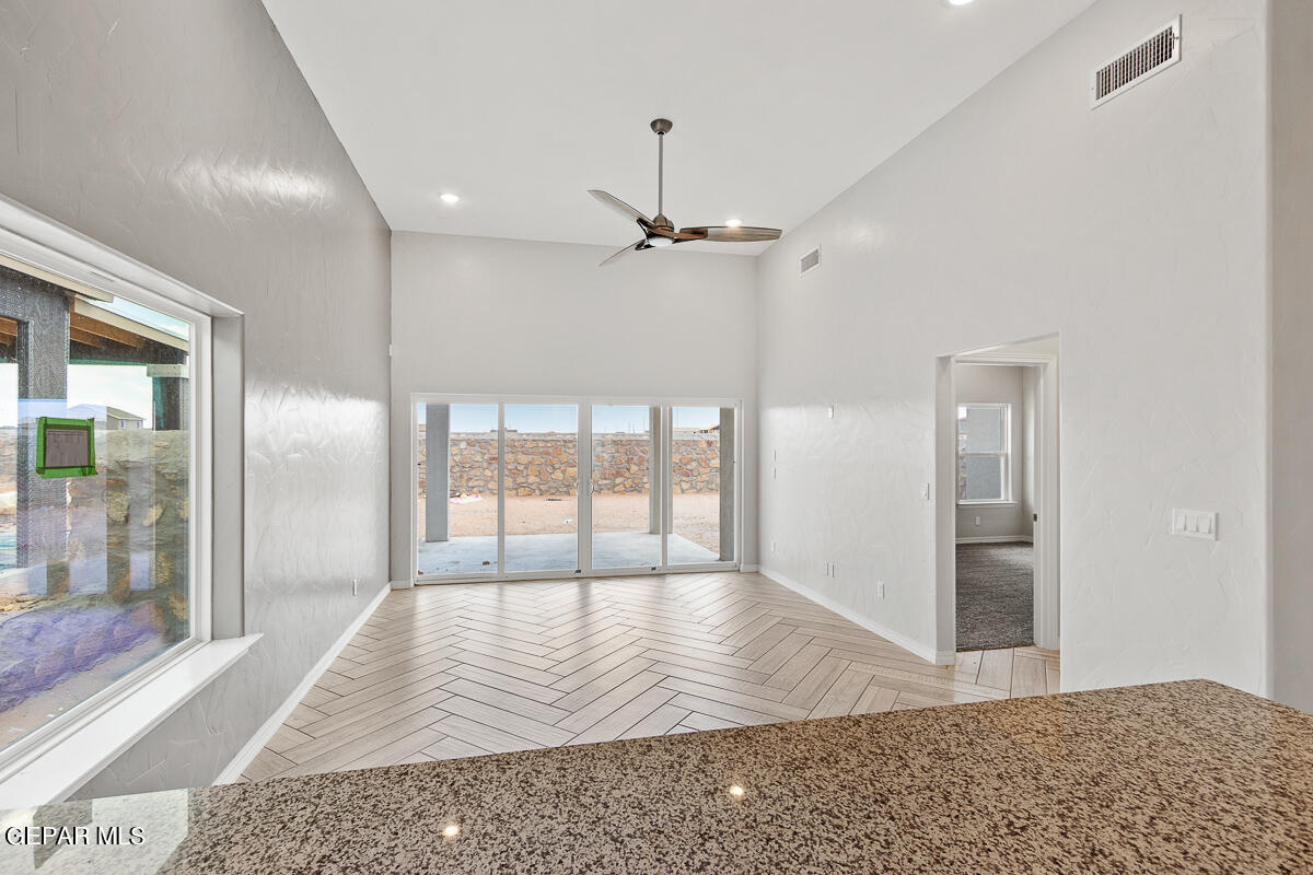 179 White Oaks Trail Property Photo 15