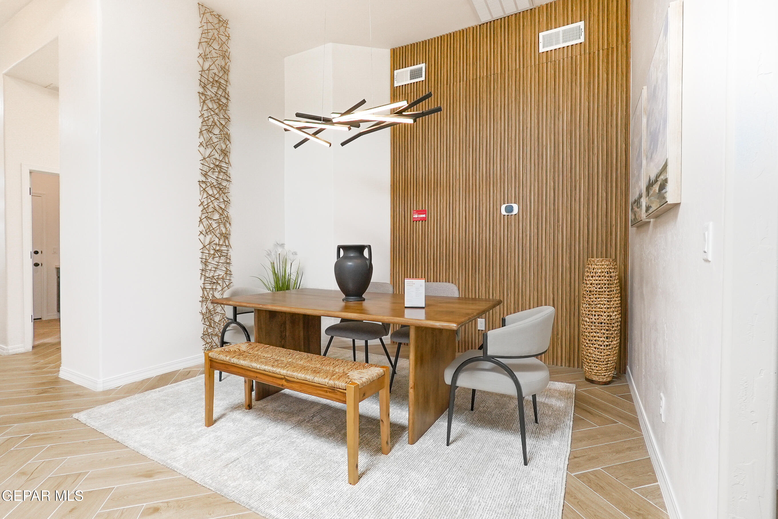 102 Dawson Street Property Photo 7