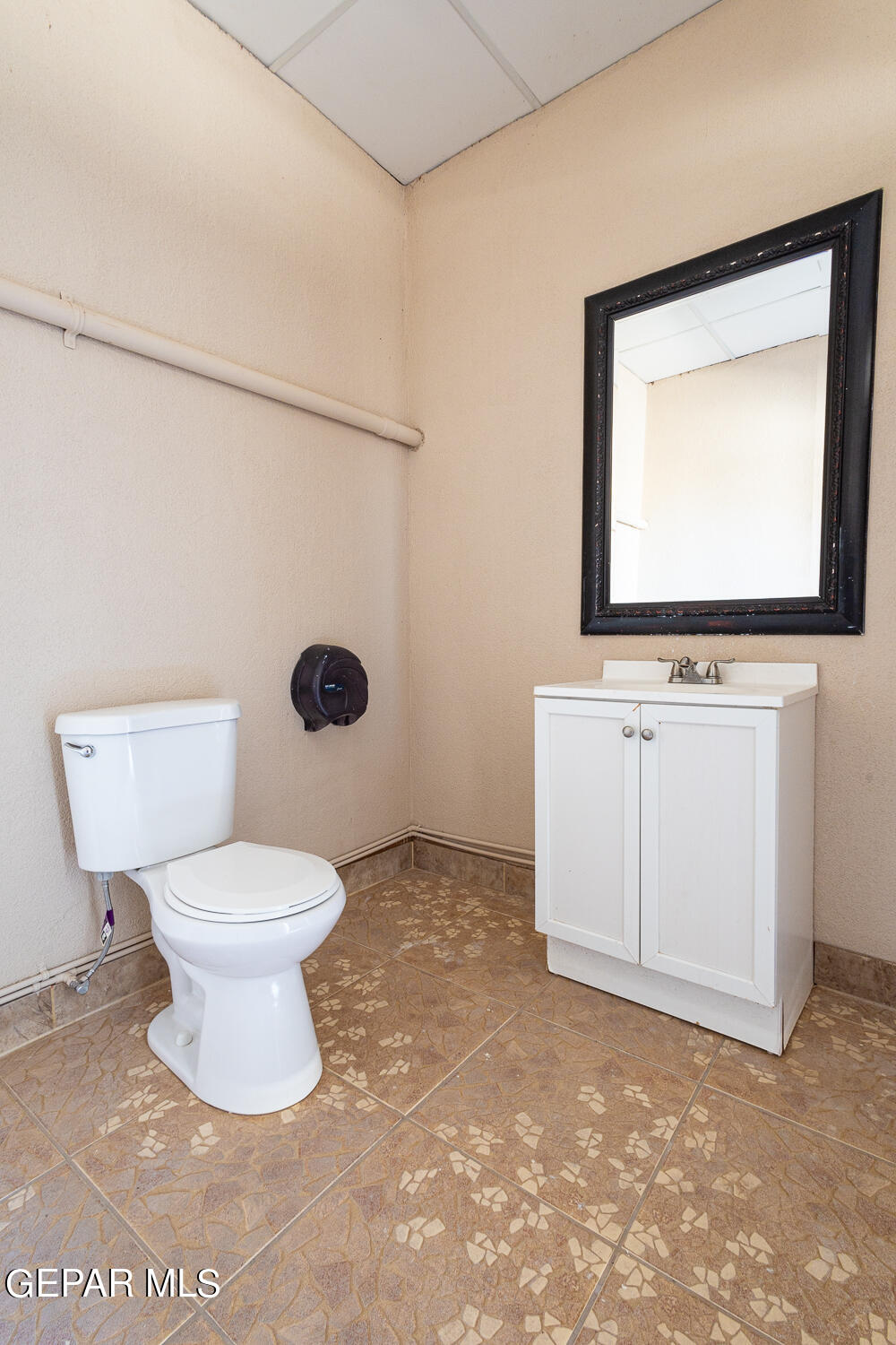 13644 David Drive Property Photo 41