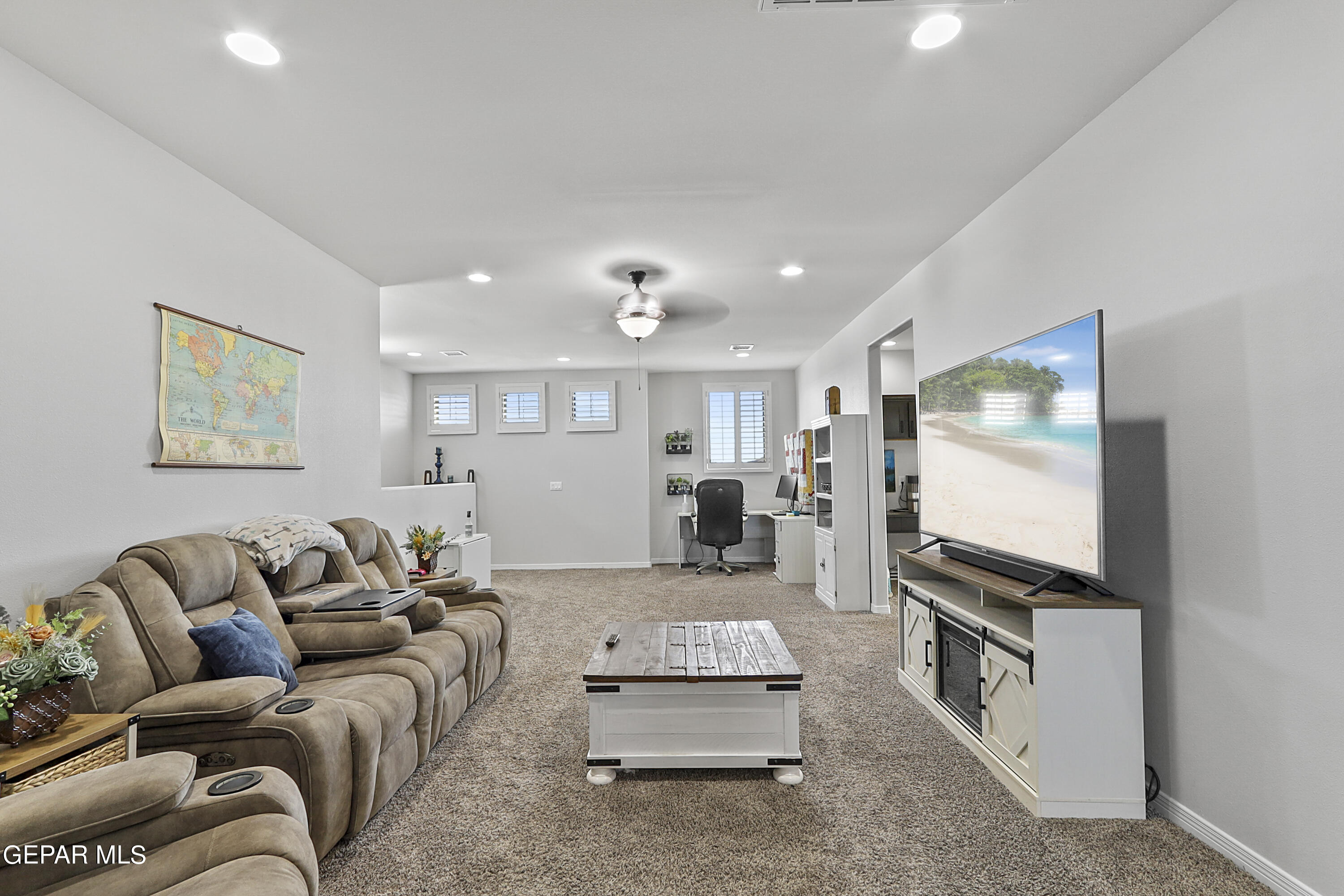 6009 Hidden Passage Avenue Property Photo 28