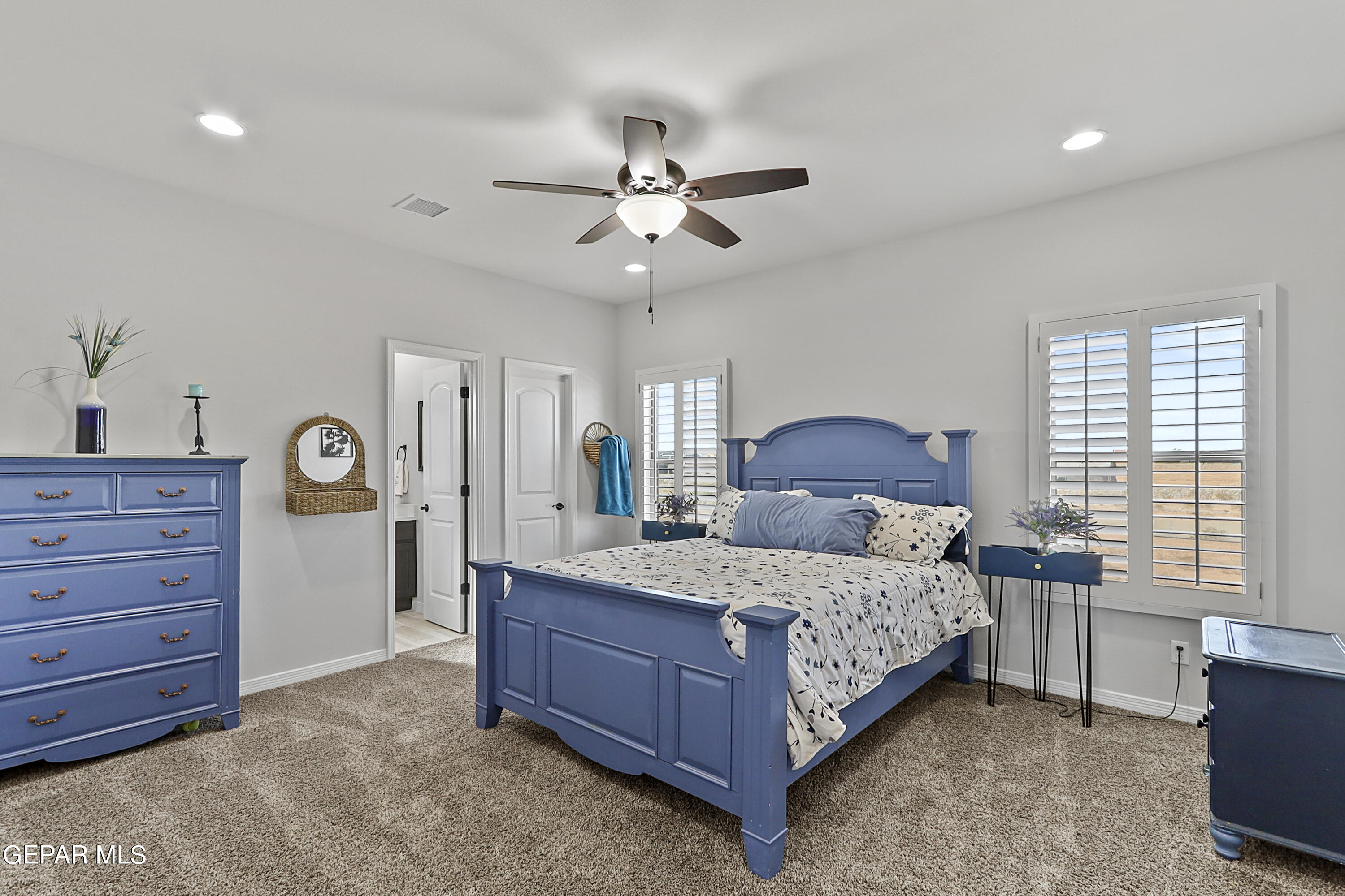 6009 Hidden Passage Avenue Property Photo 31