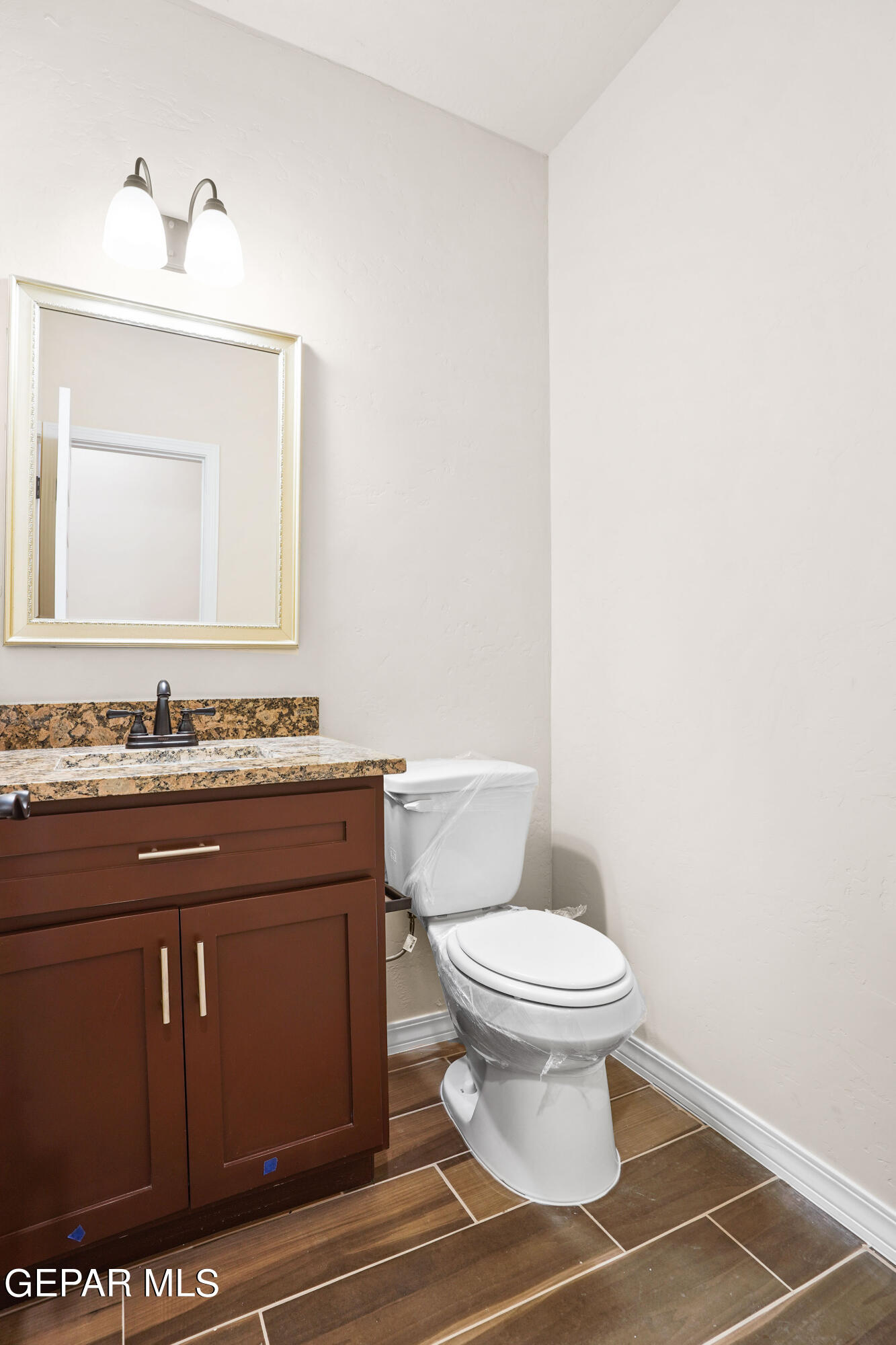 871 Country Club Road, 1d Property Photo 29