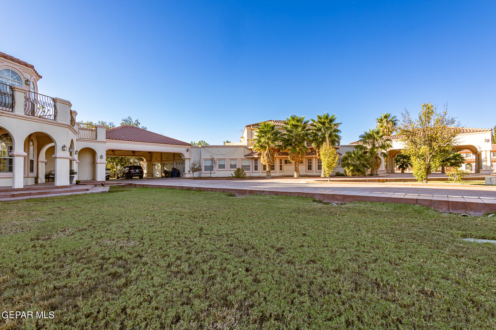 18 Via Placita Property Photo 13