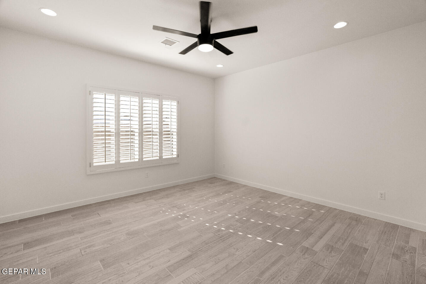 13397 Highworth Drive Property Photo 39