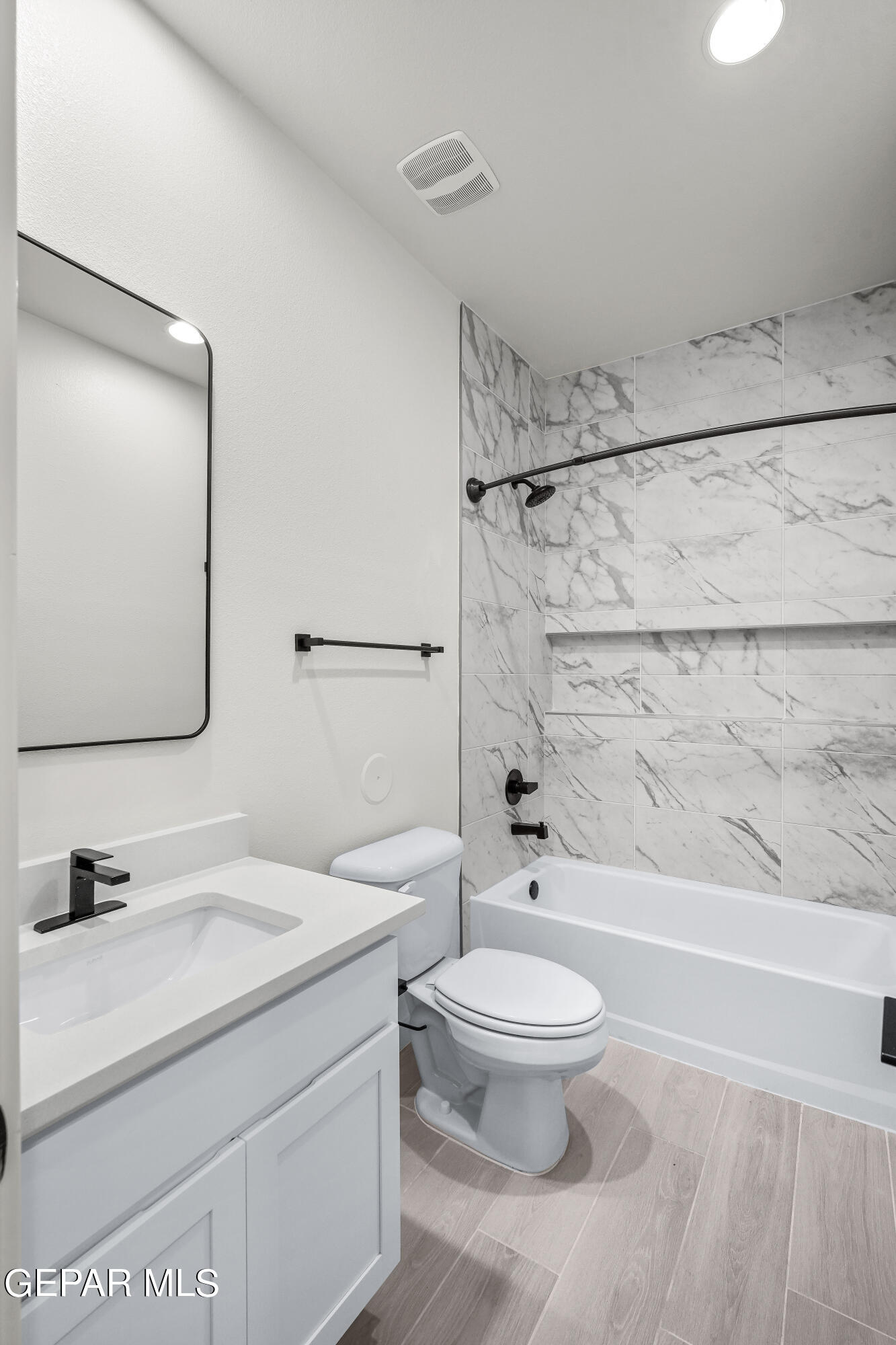 13866 Paseo Central Avenue Property Photo 27