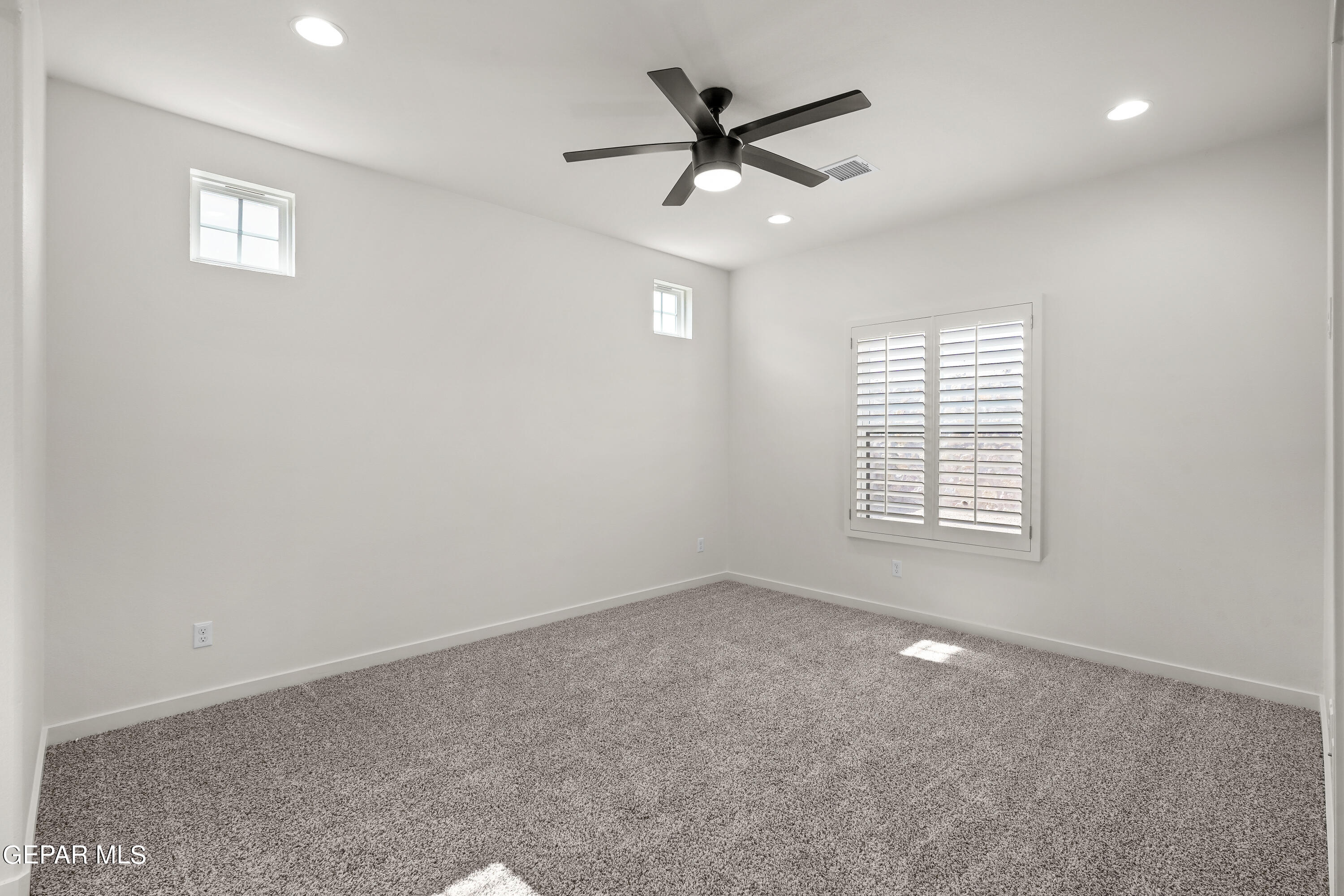 13866 Paseo Central Avenue Property Photo 31