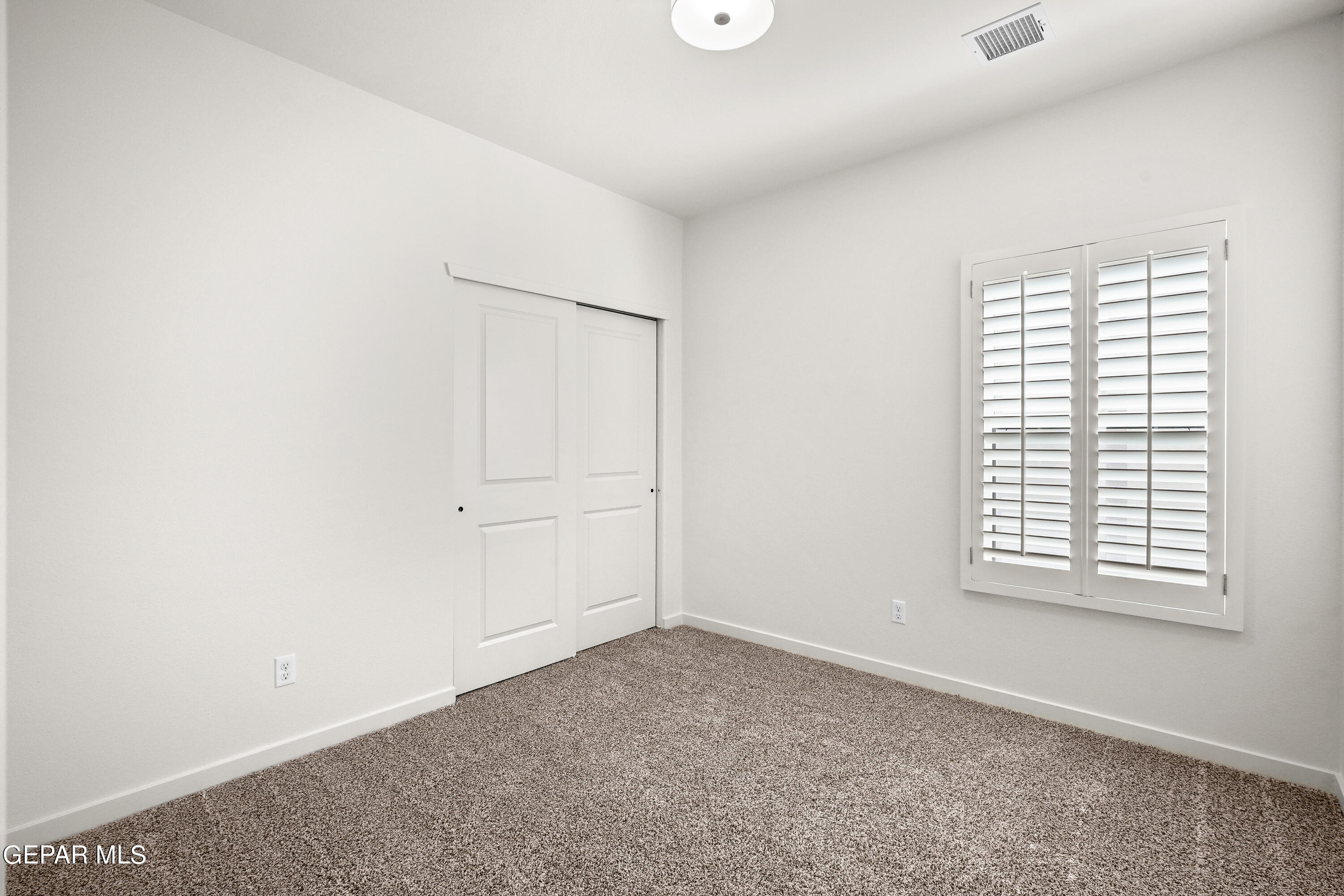 13866 Paseo Central Avenue Property Photo 33