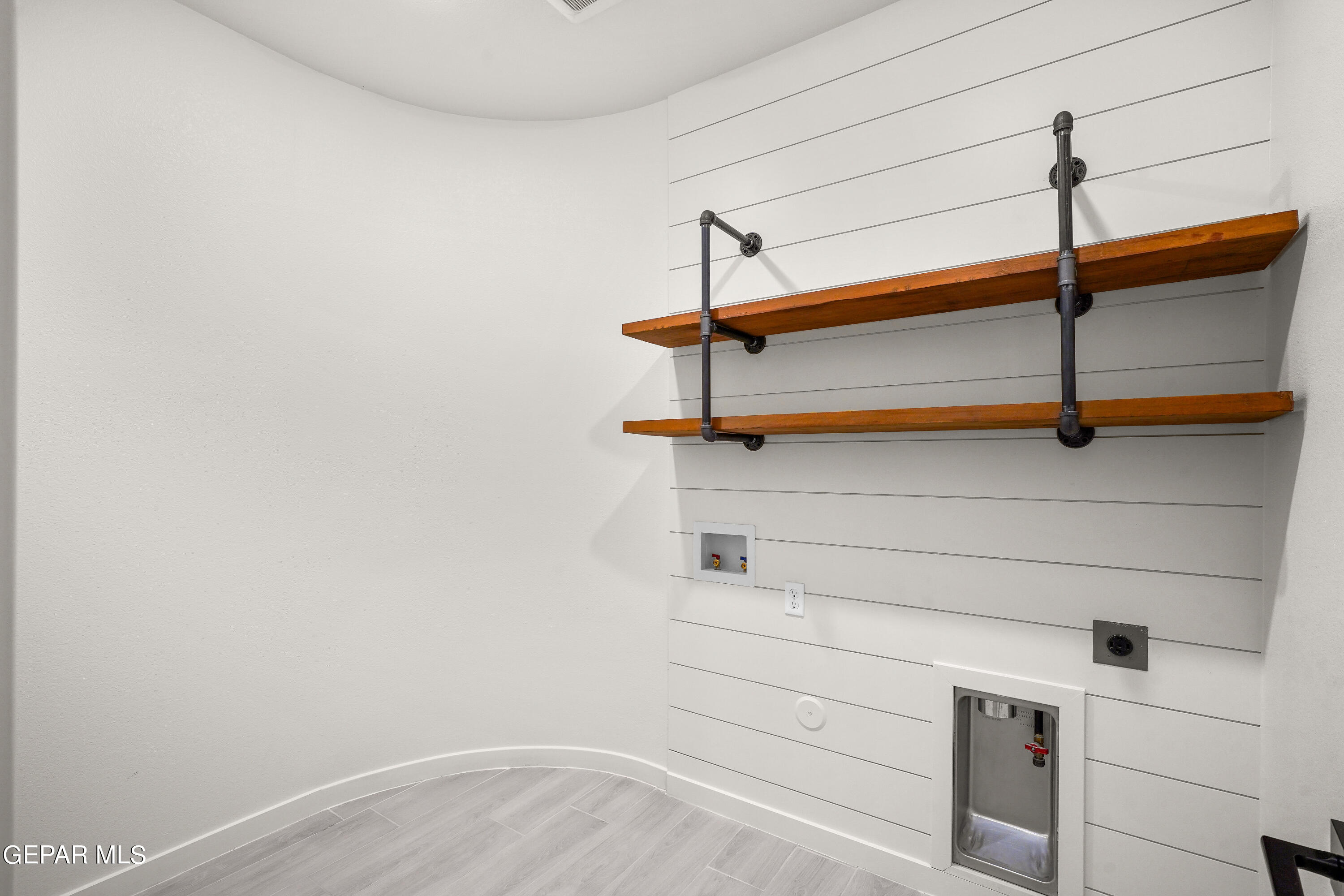 13866 Paseo Central Avenue Property Photo 35