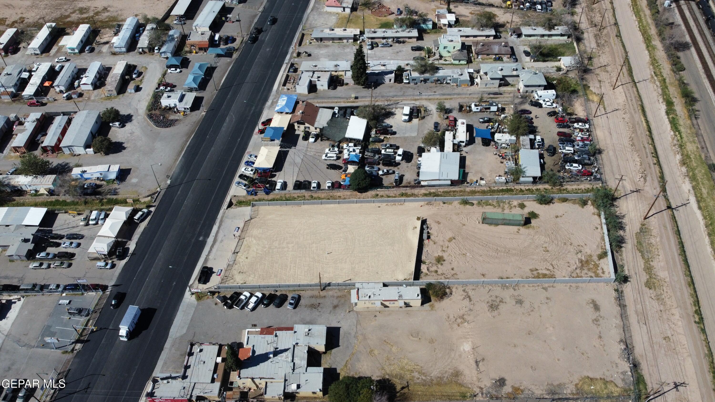 7273 Alameda Avenue Property Photo 10