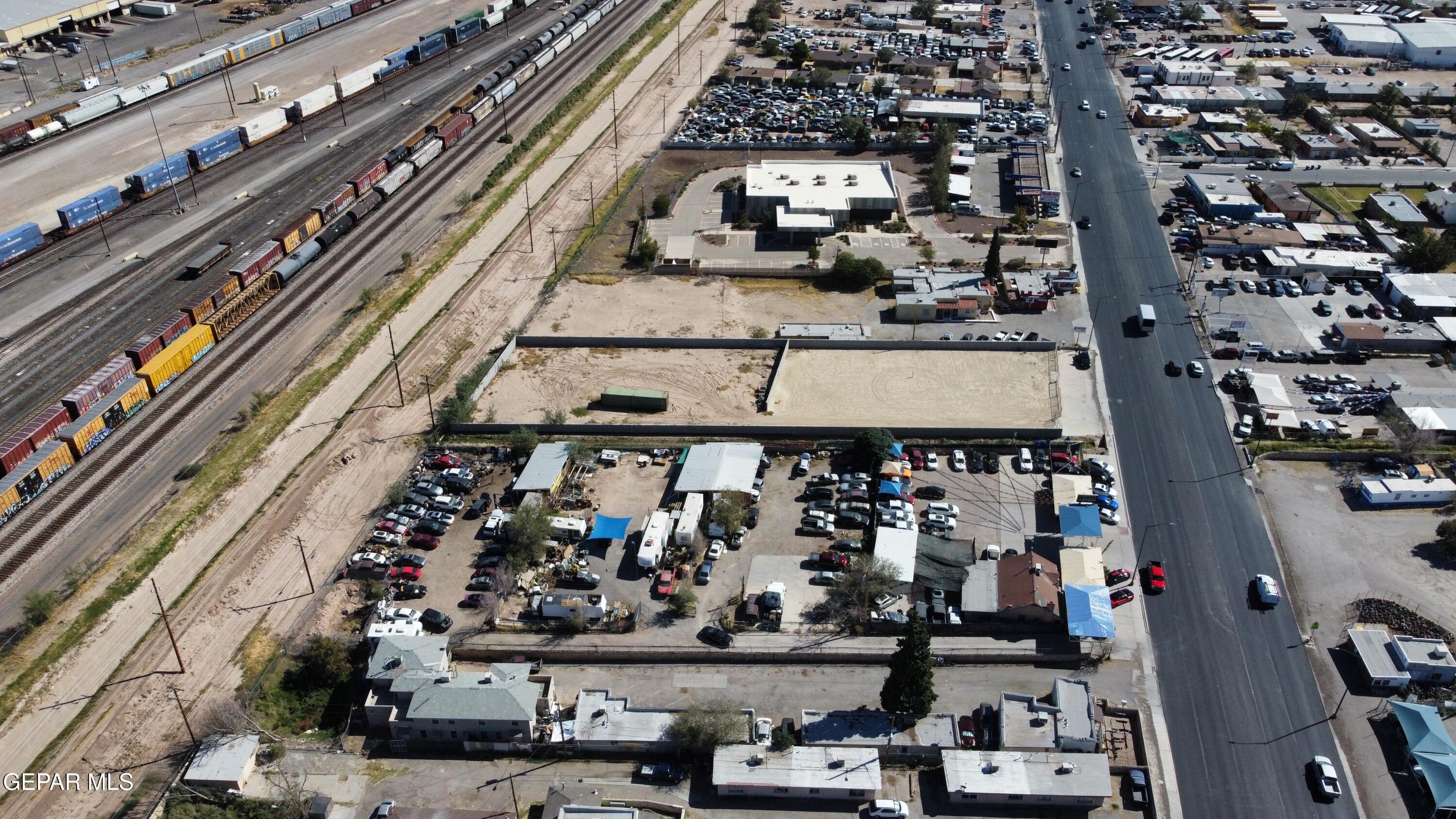 7273 Alameda Avenue Property Photo 12