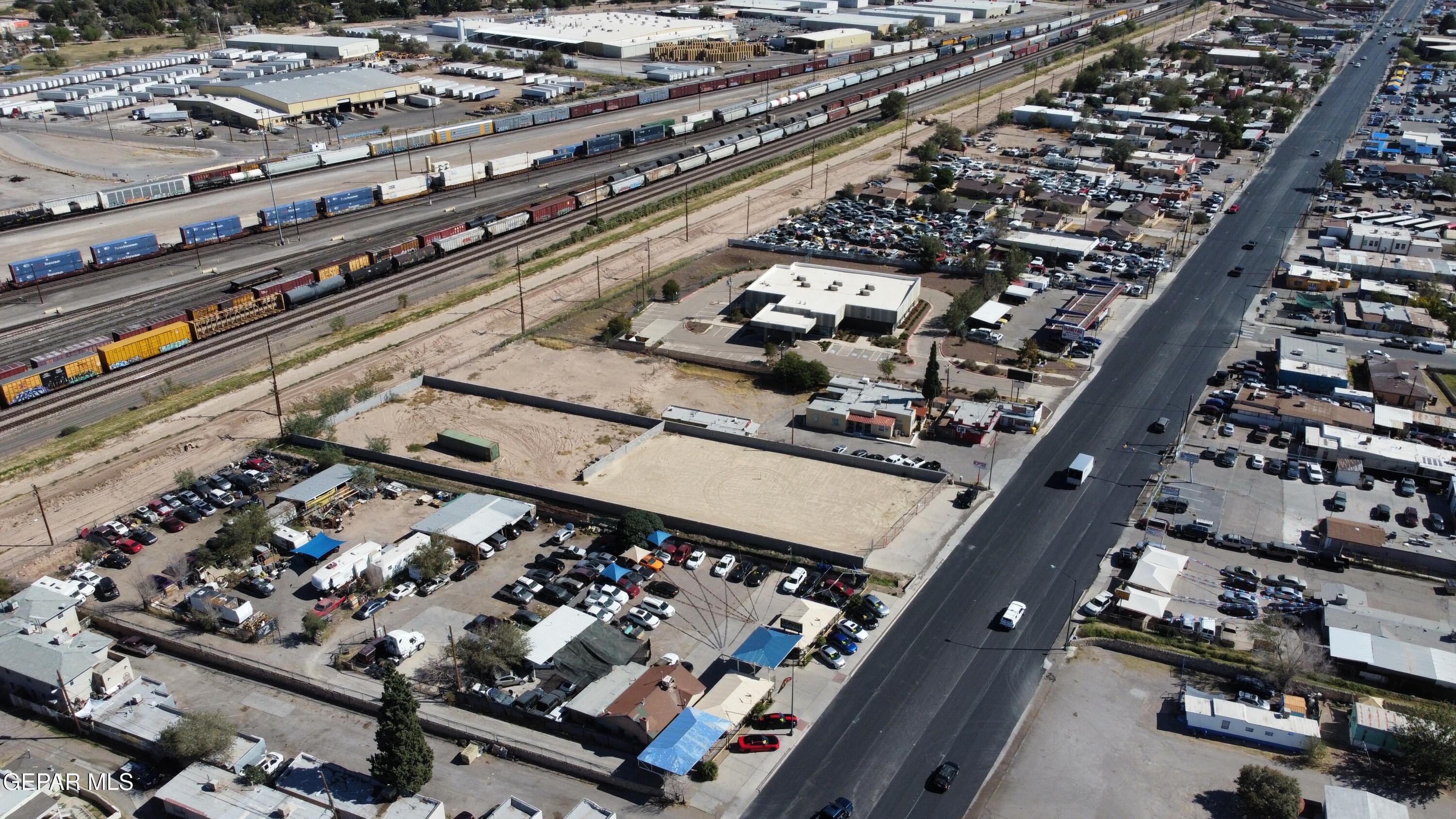 7273 Alameda Avenue Property Photo 13