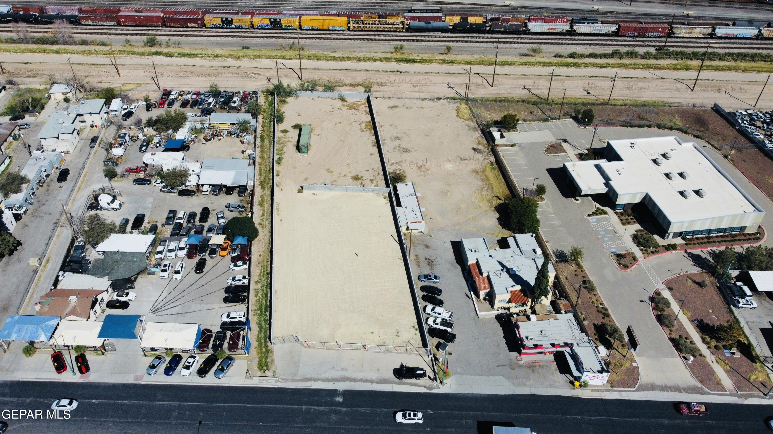 7273 Alameda Avenue Property Photo 14