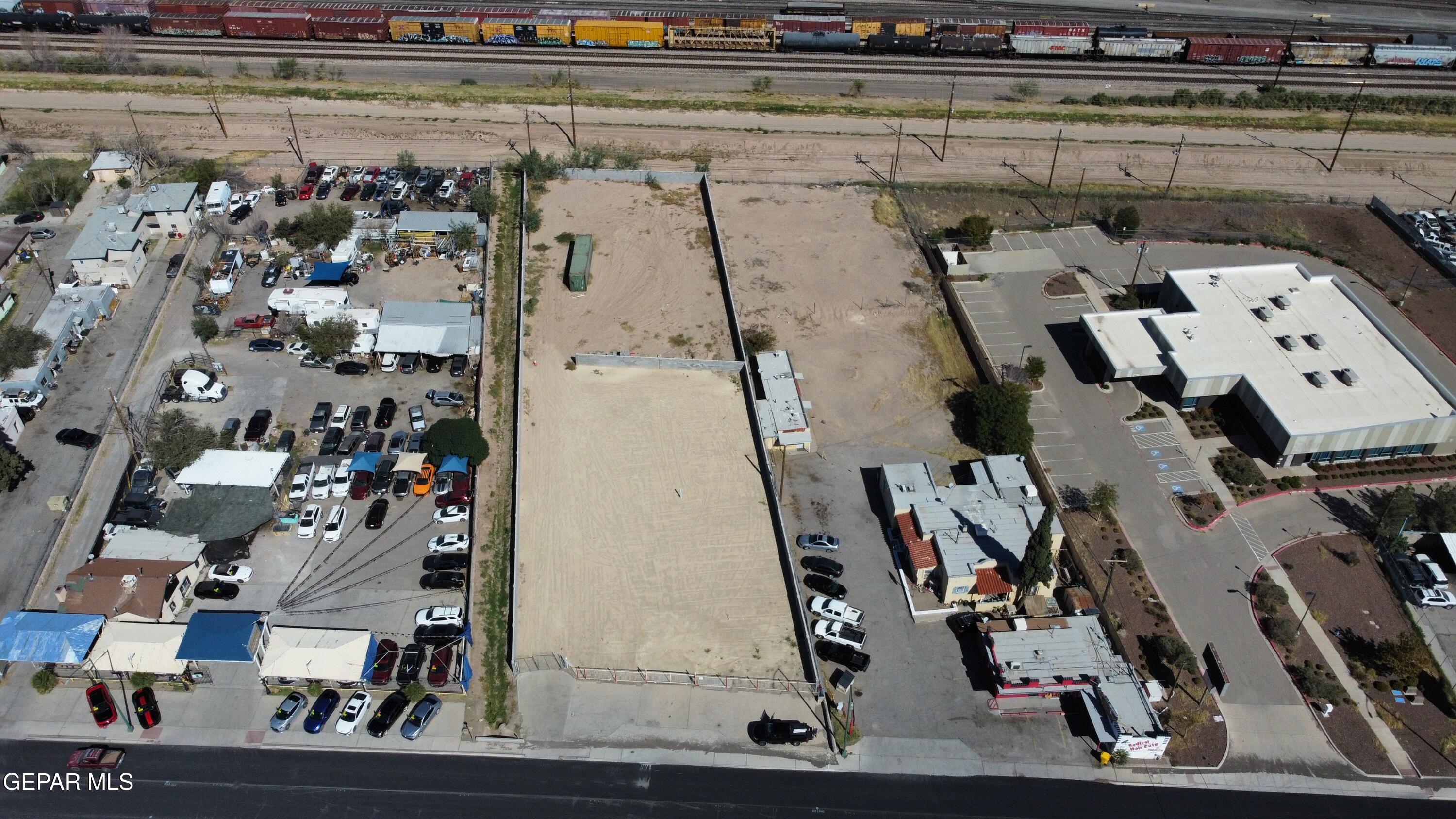 7273 Alameda Avenue Property Photo 15