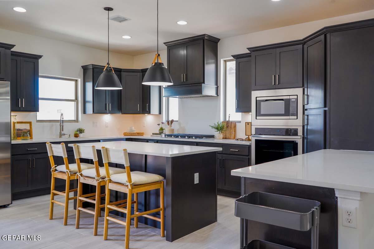 905 Alcestor Place Property Photo 7