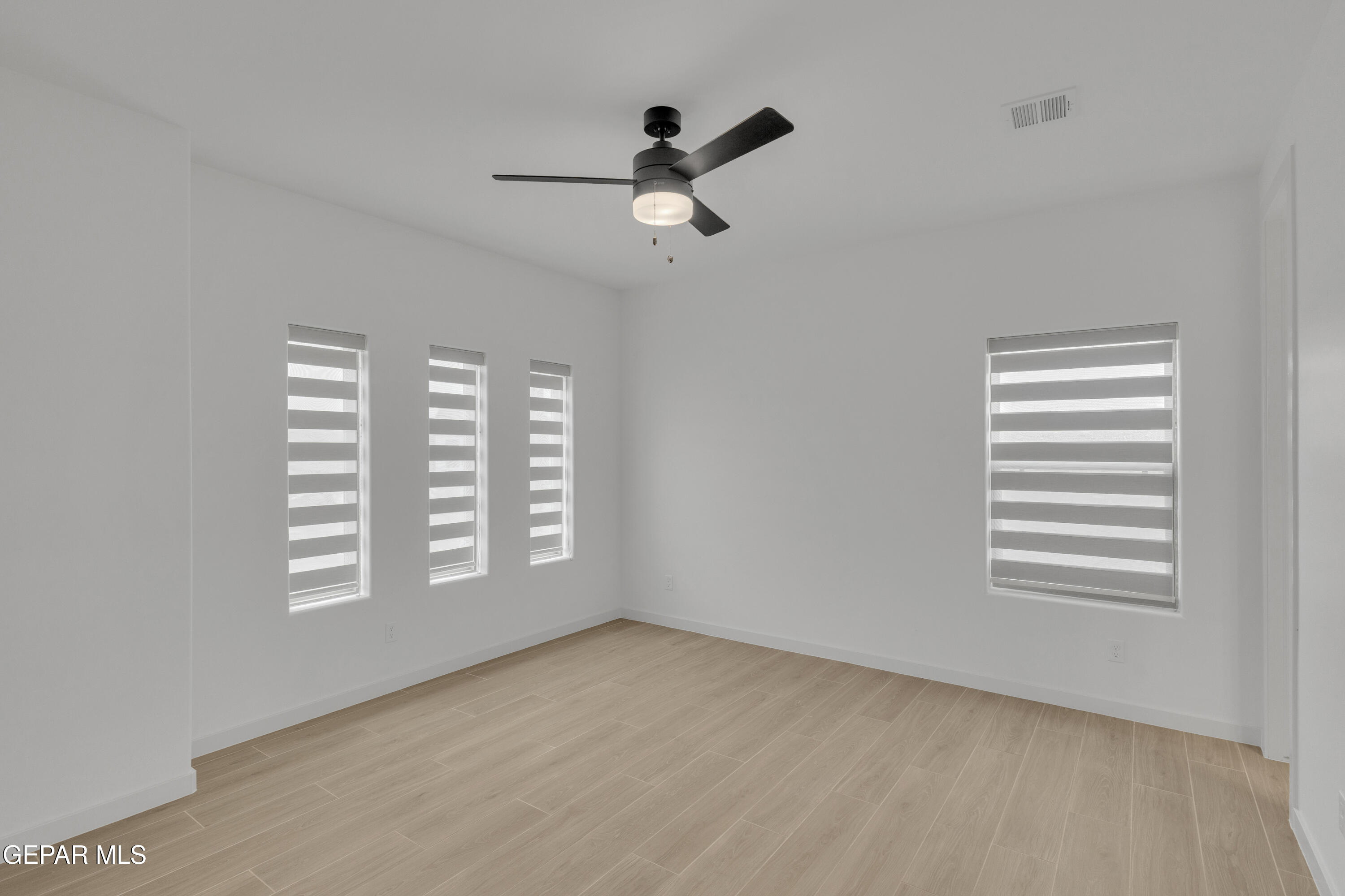 12661 Fredericksburg Avenue Property Photo 4