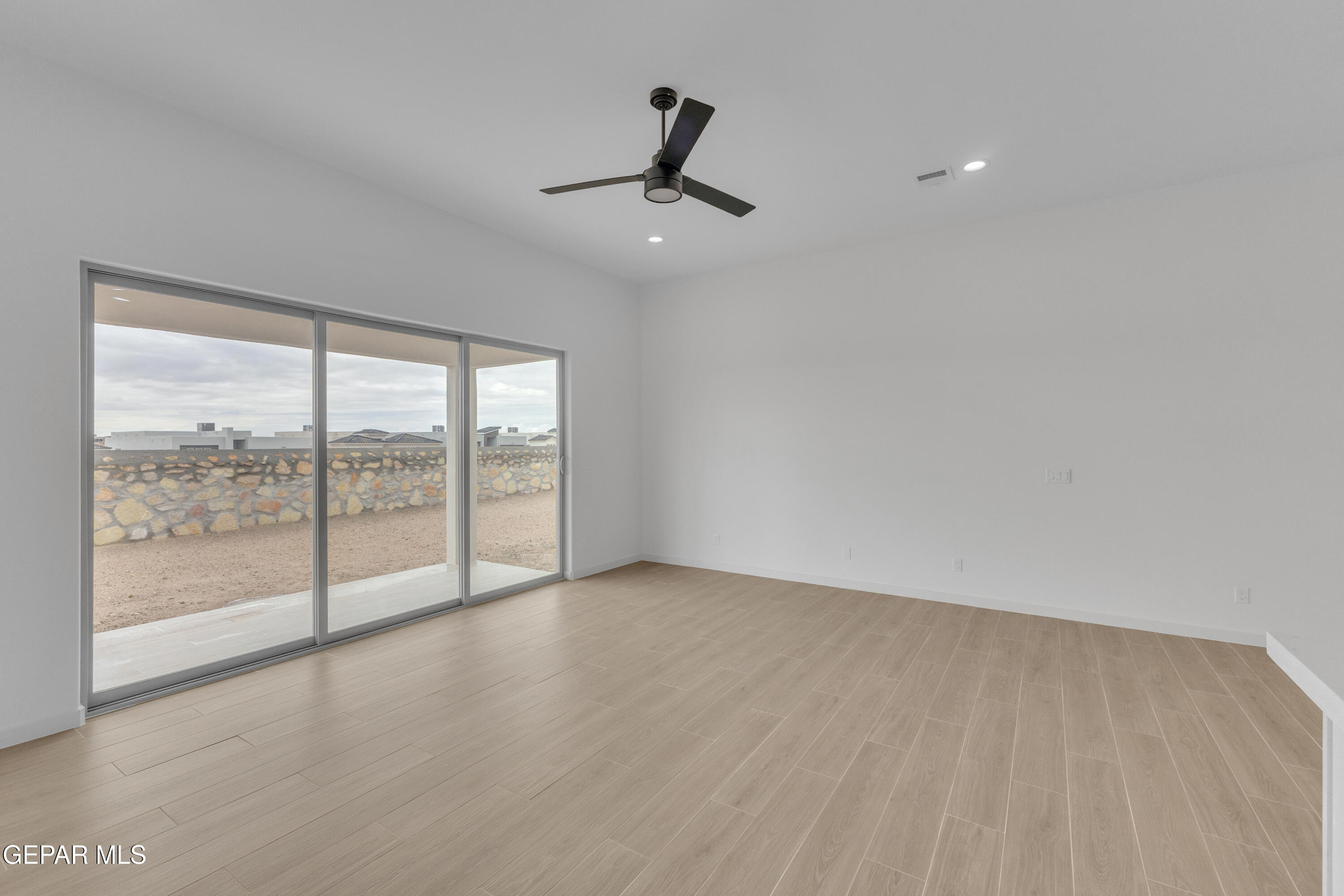 12661 Fredericksburg Avenue Property Photo 22