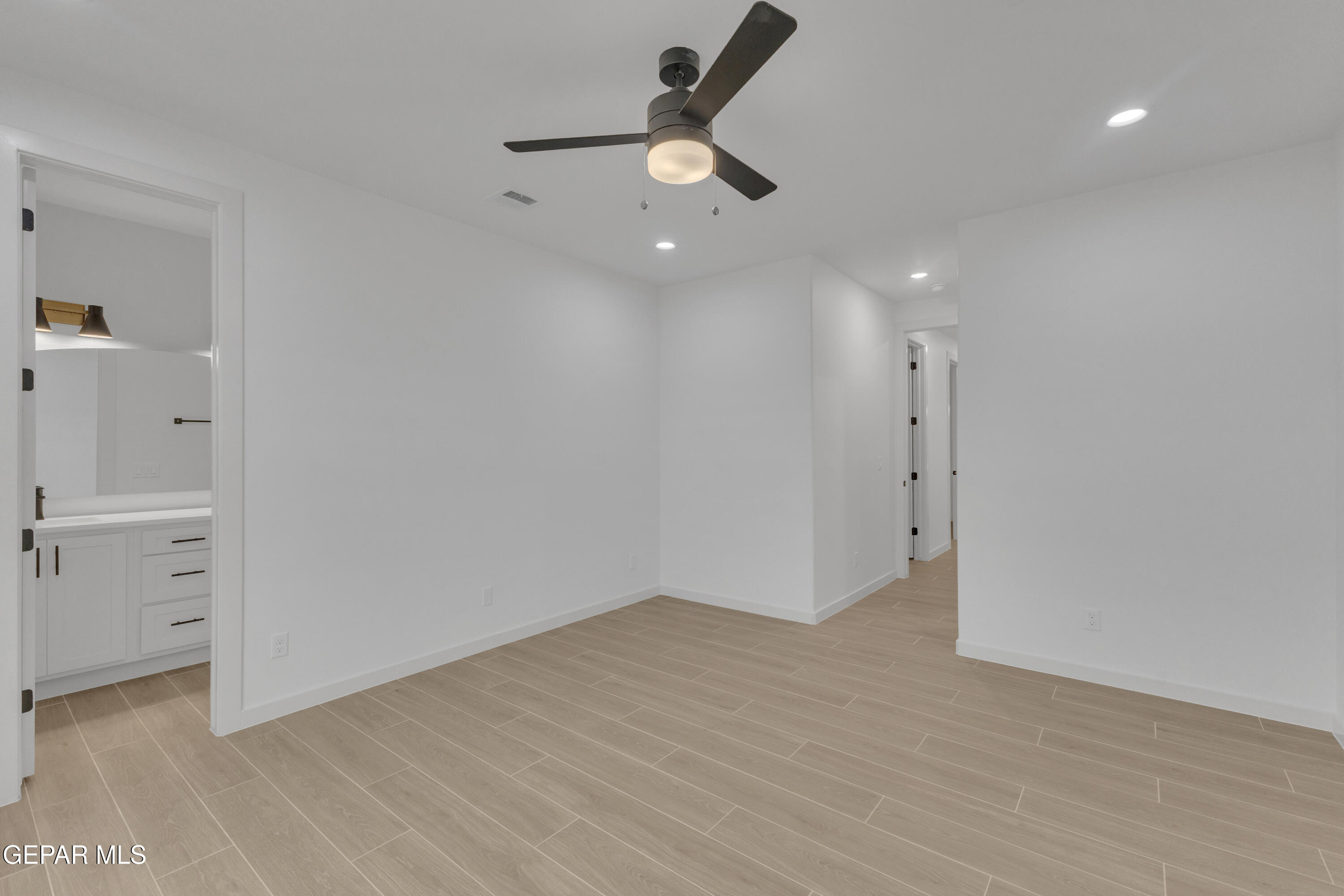 12661 Fredericksburg Avenue Property Photo 34