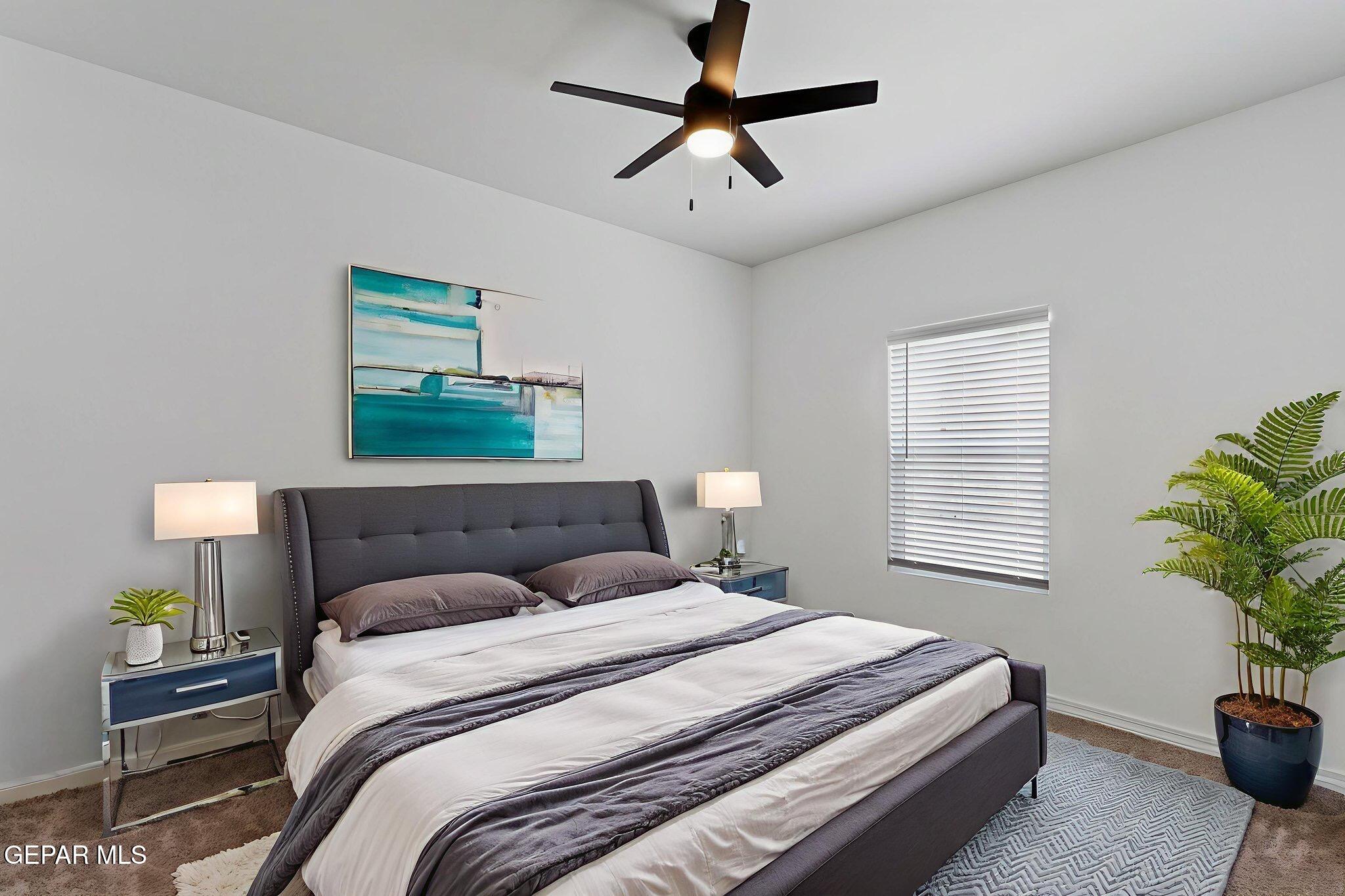 216 Emerald Brass Property Photo 7